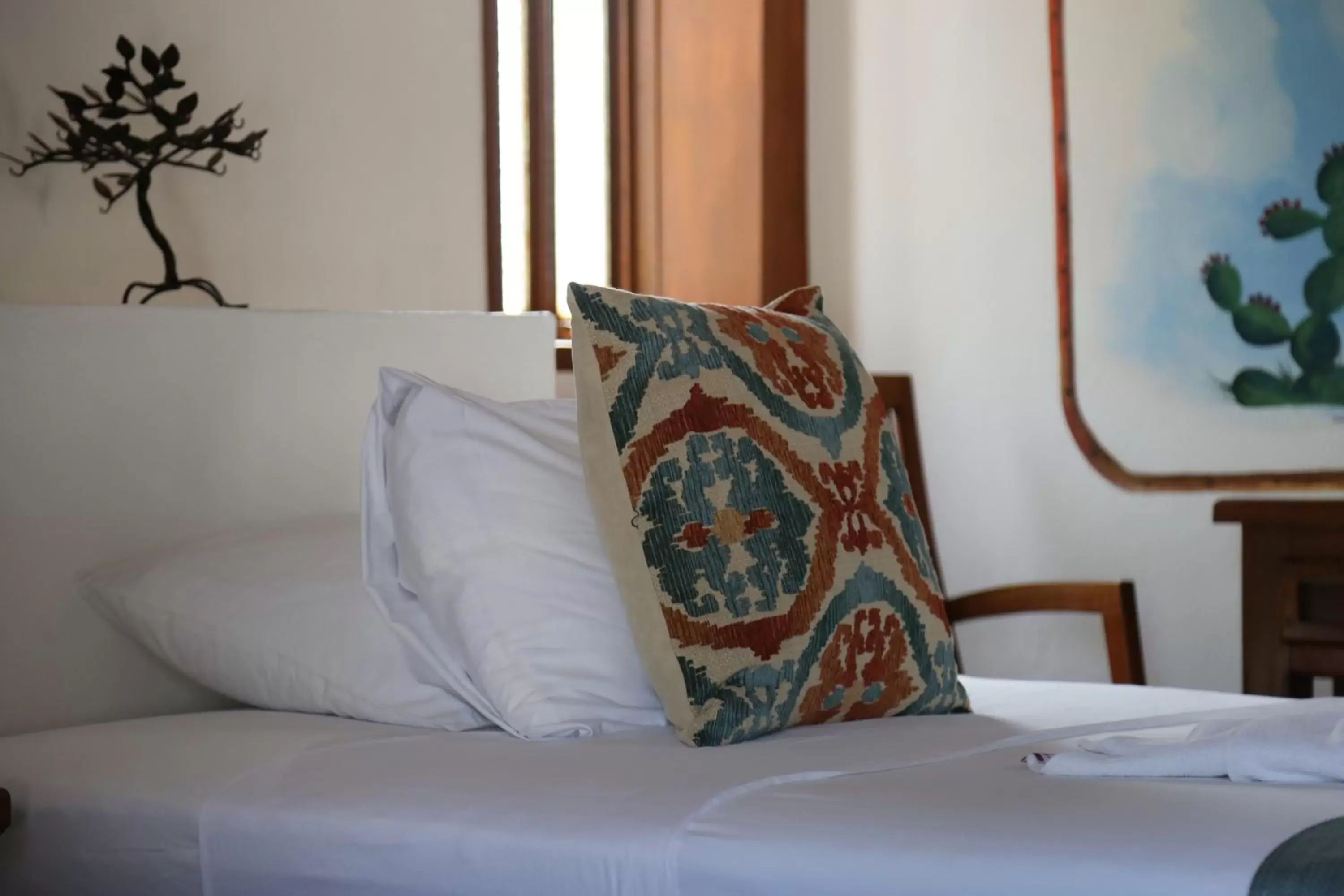 Decorative detail, Bed in Diamante Hotel Sayulita