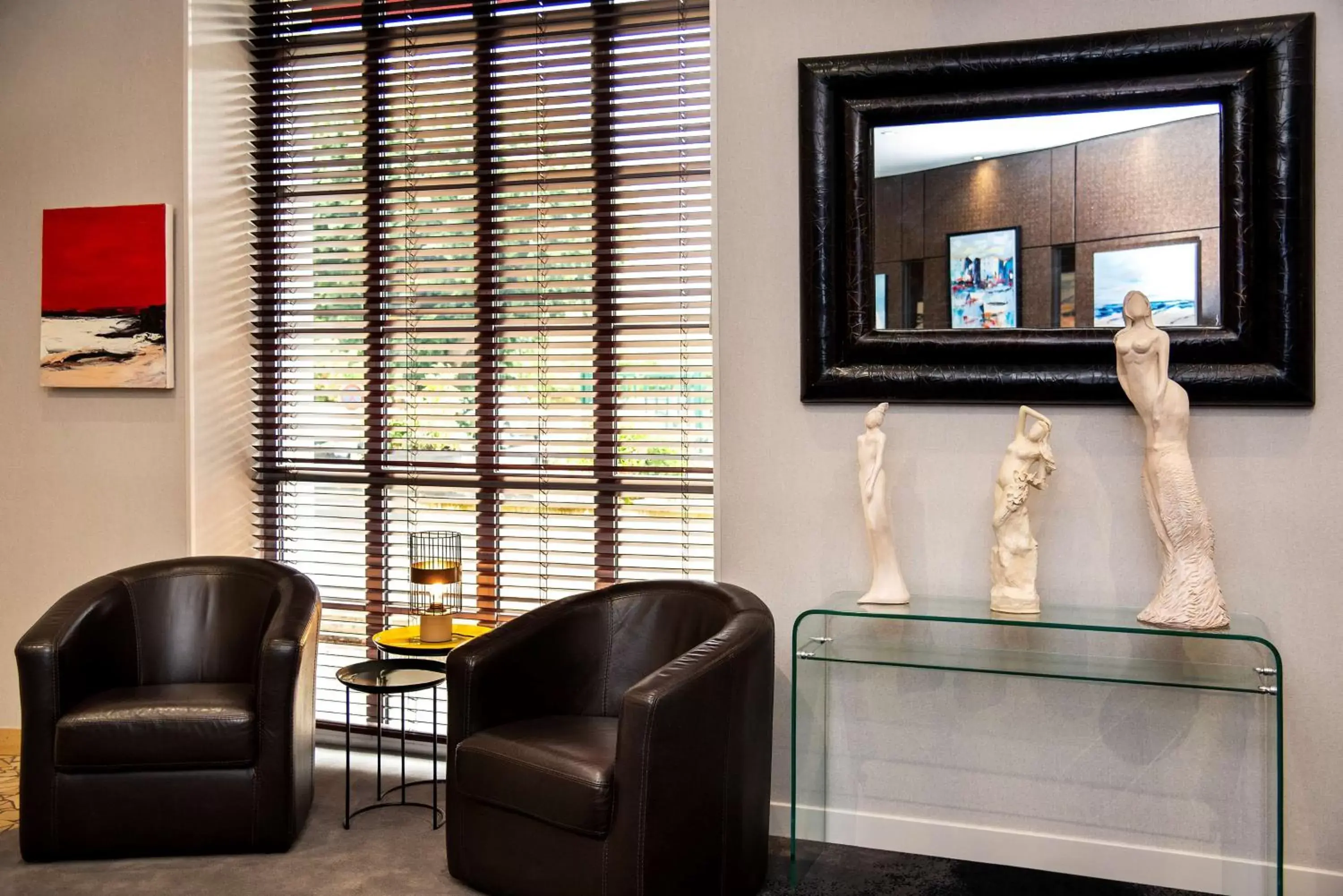 Lobby or reception, Seating Area in Best Western Plus Hôtel Colbert