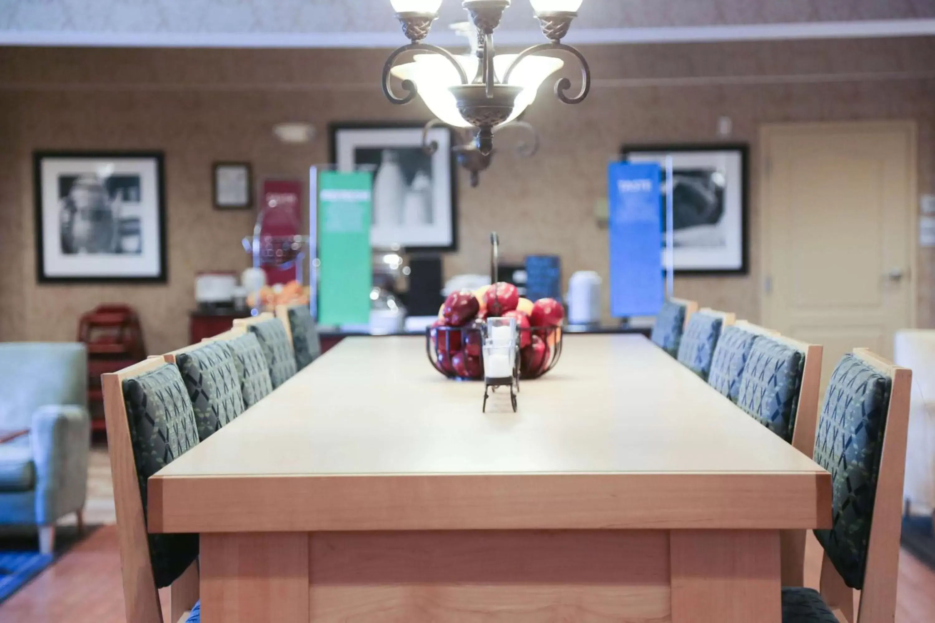 Lobby or reception, Dining Area in Hampton Inn Morehead