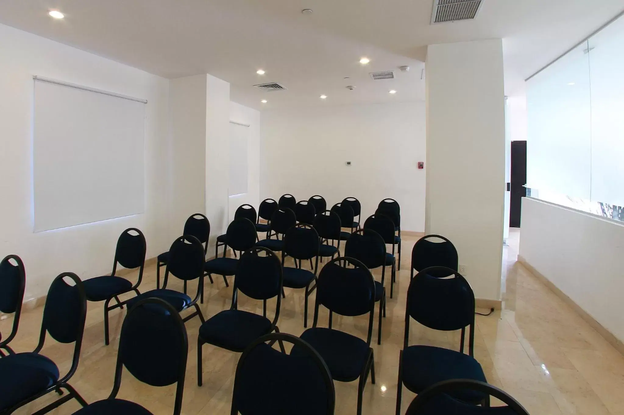 Meeting/conference room in One Culiacan Forum