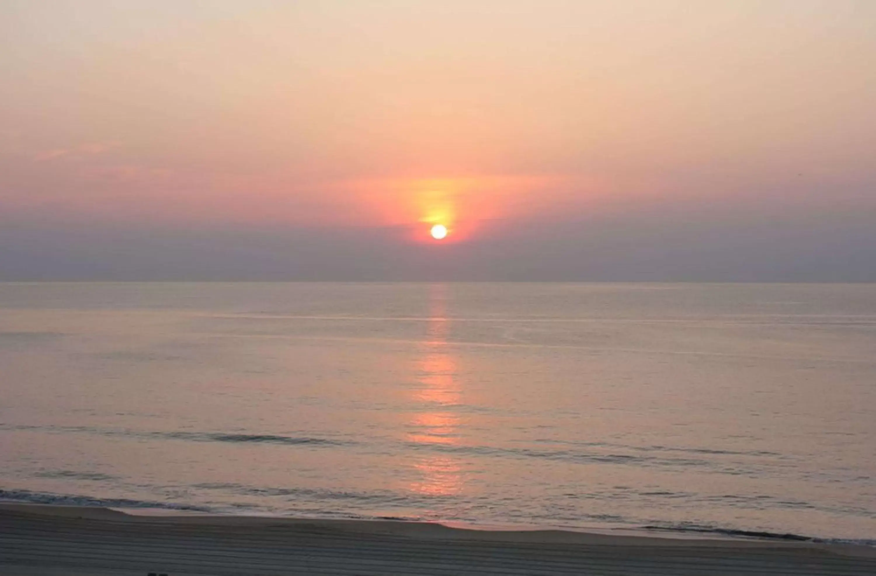 Property building, Sunrise/Sunset in Hampton Inn Virginia Beach-Oceanfront South