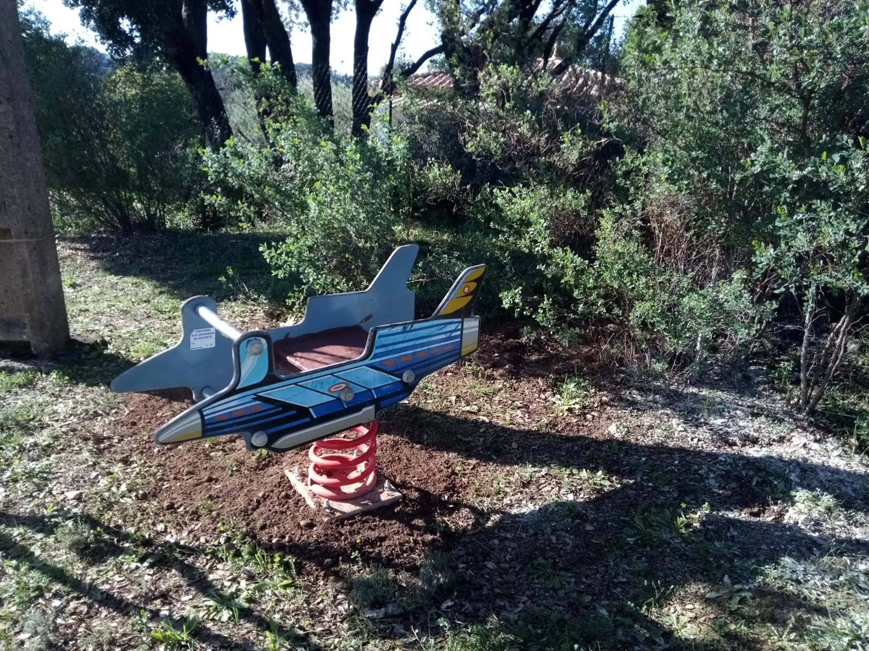 Children play ground in Le Petit Paradis - La Provençale