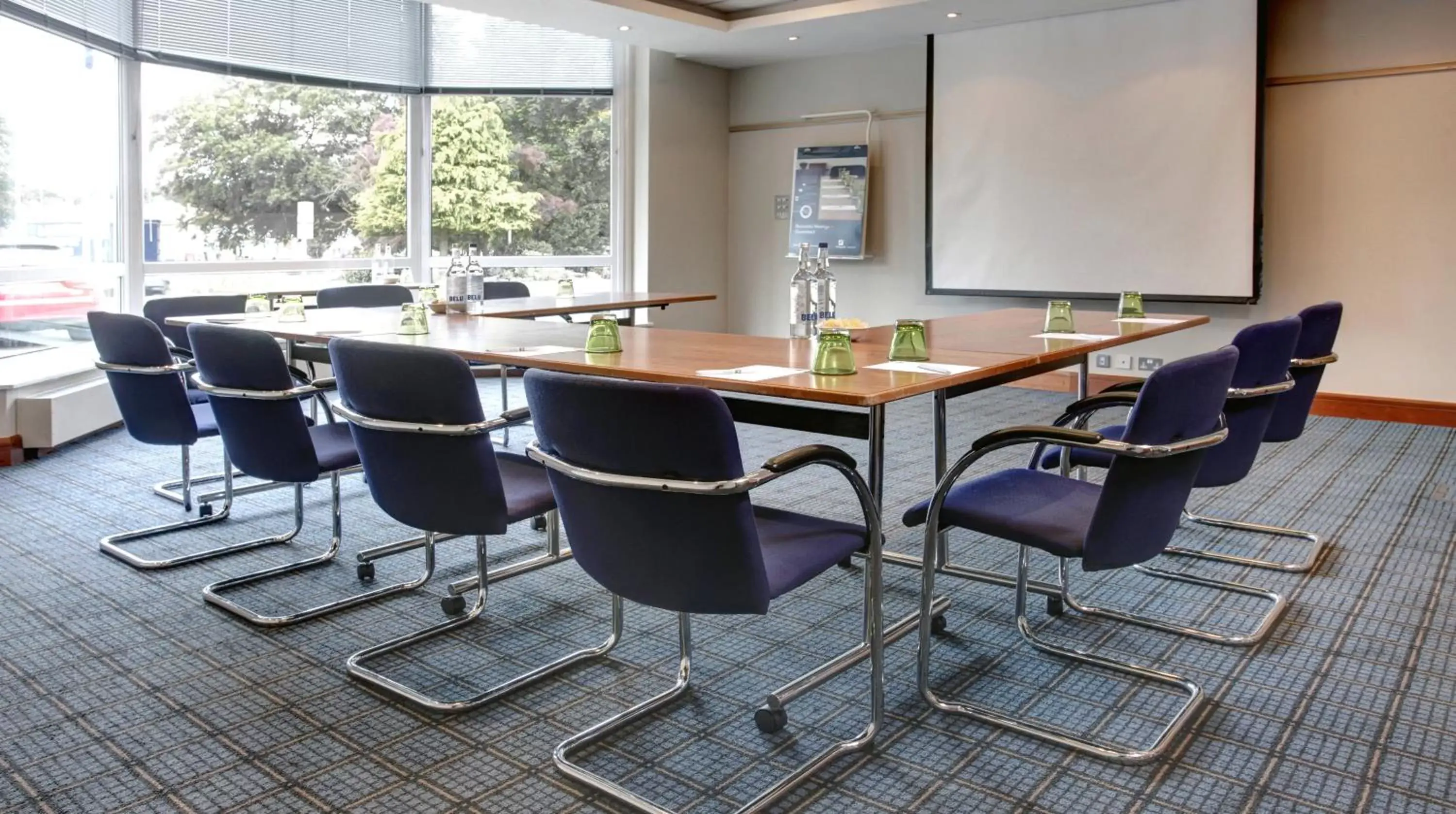 Business facilities in Holiday Inn Basingstoke, an IHG Hotel