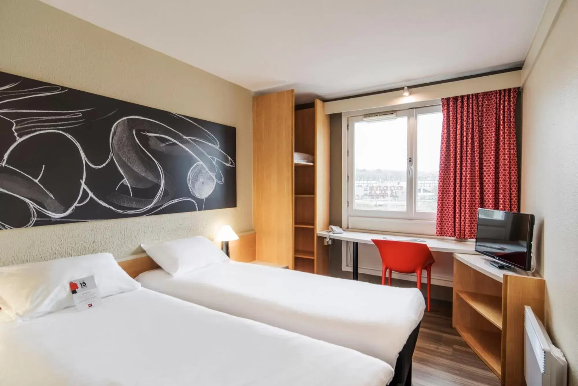 Other, Bed in ibis Boulogne sur Mer Centre les Ports