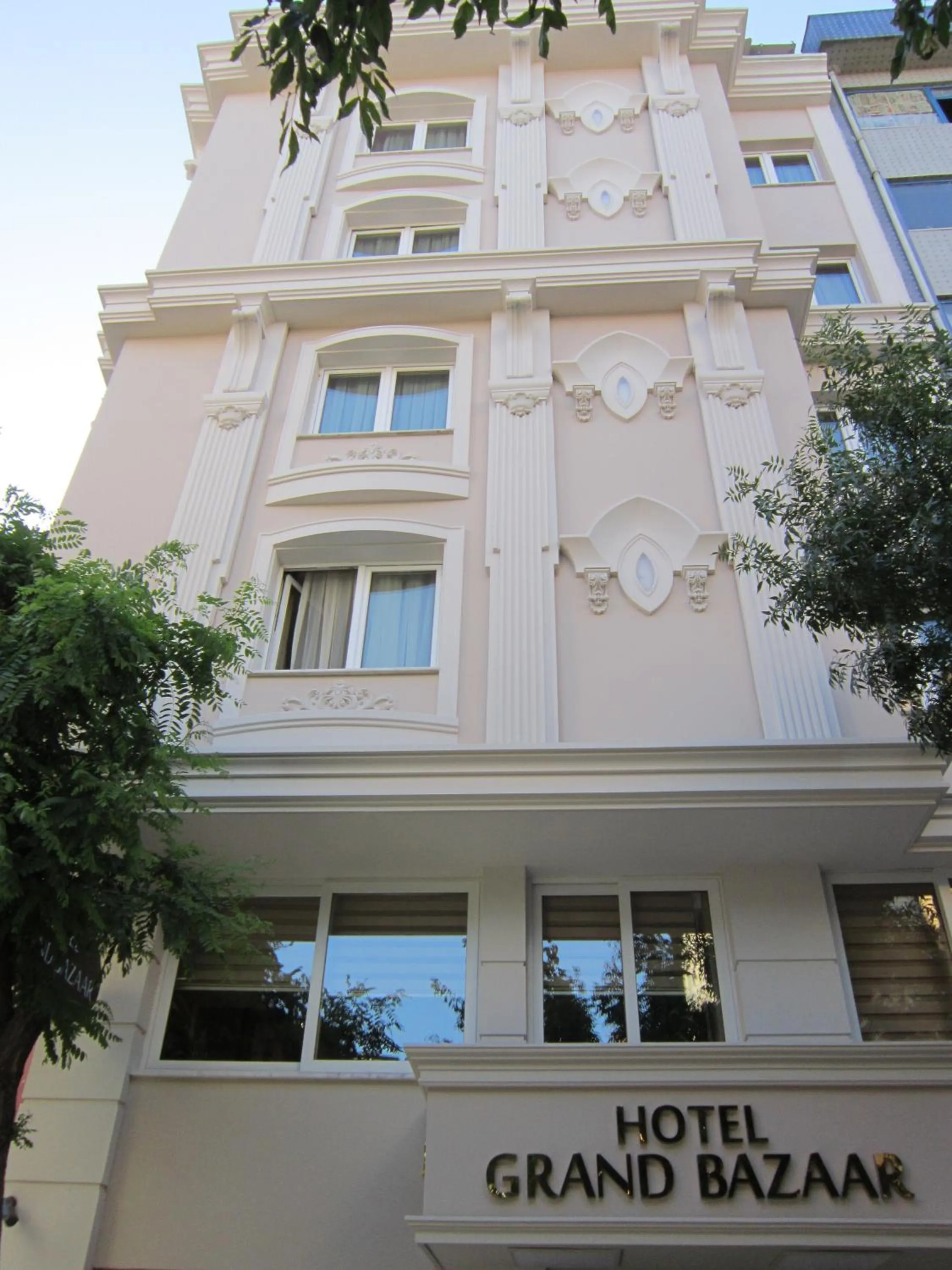 Facade/entrance in Grand Bazaar Hotel