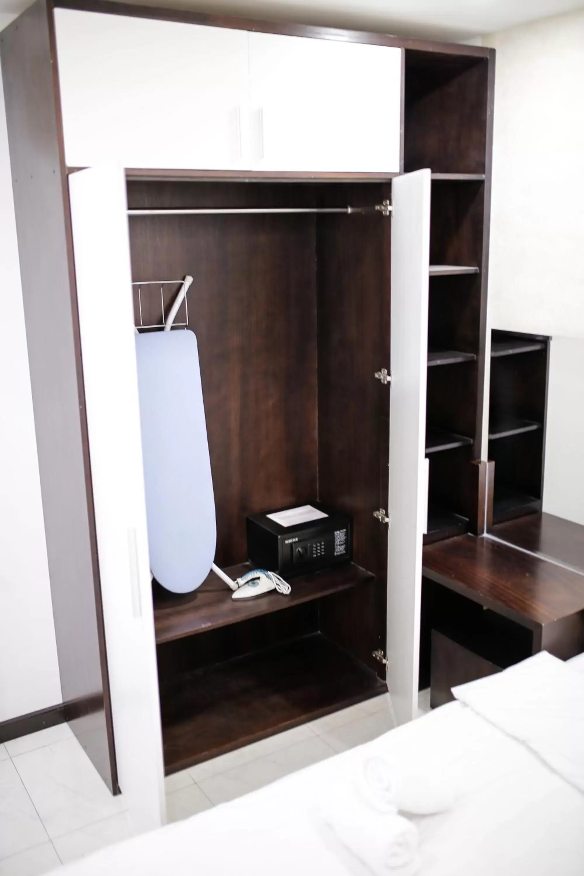 wardrobe, Bathroom in Gold Ocean Apartment