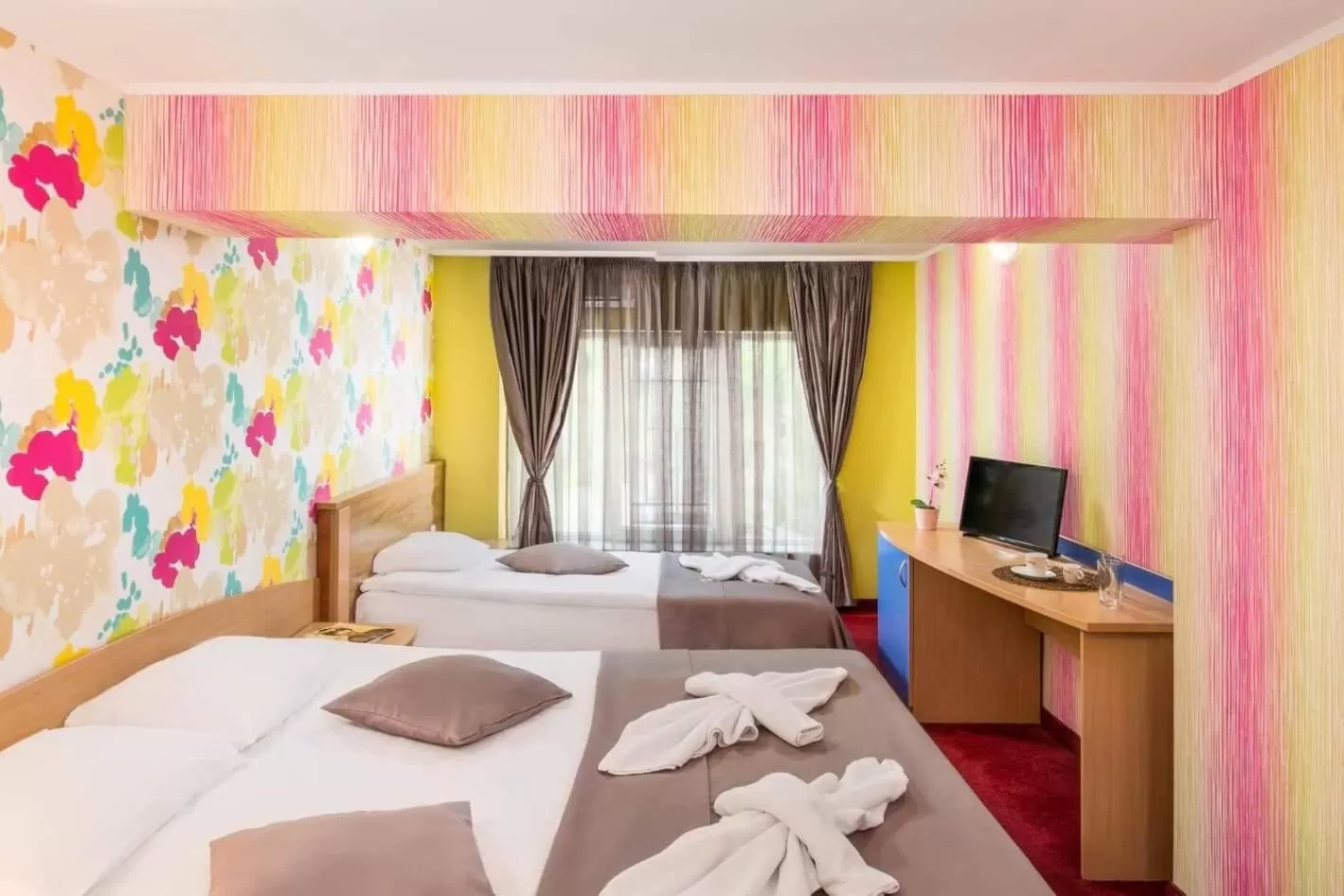 Bed in Hotel Central Point