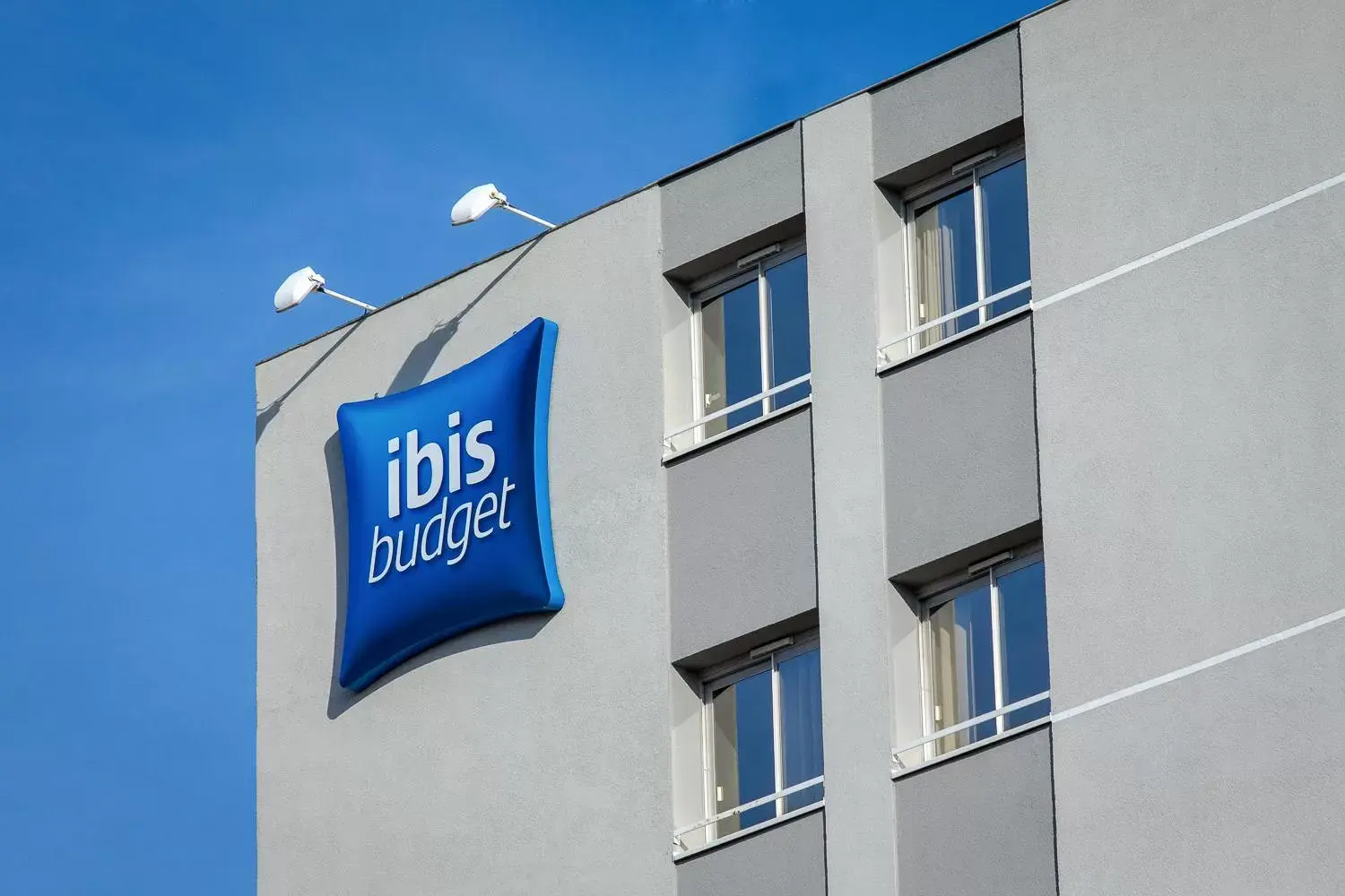 Certificate/Award, Property Building in Ibis Budget Fréjus St Raphaël plages