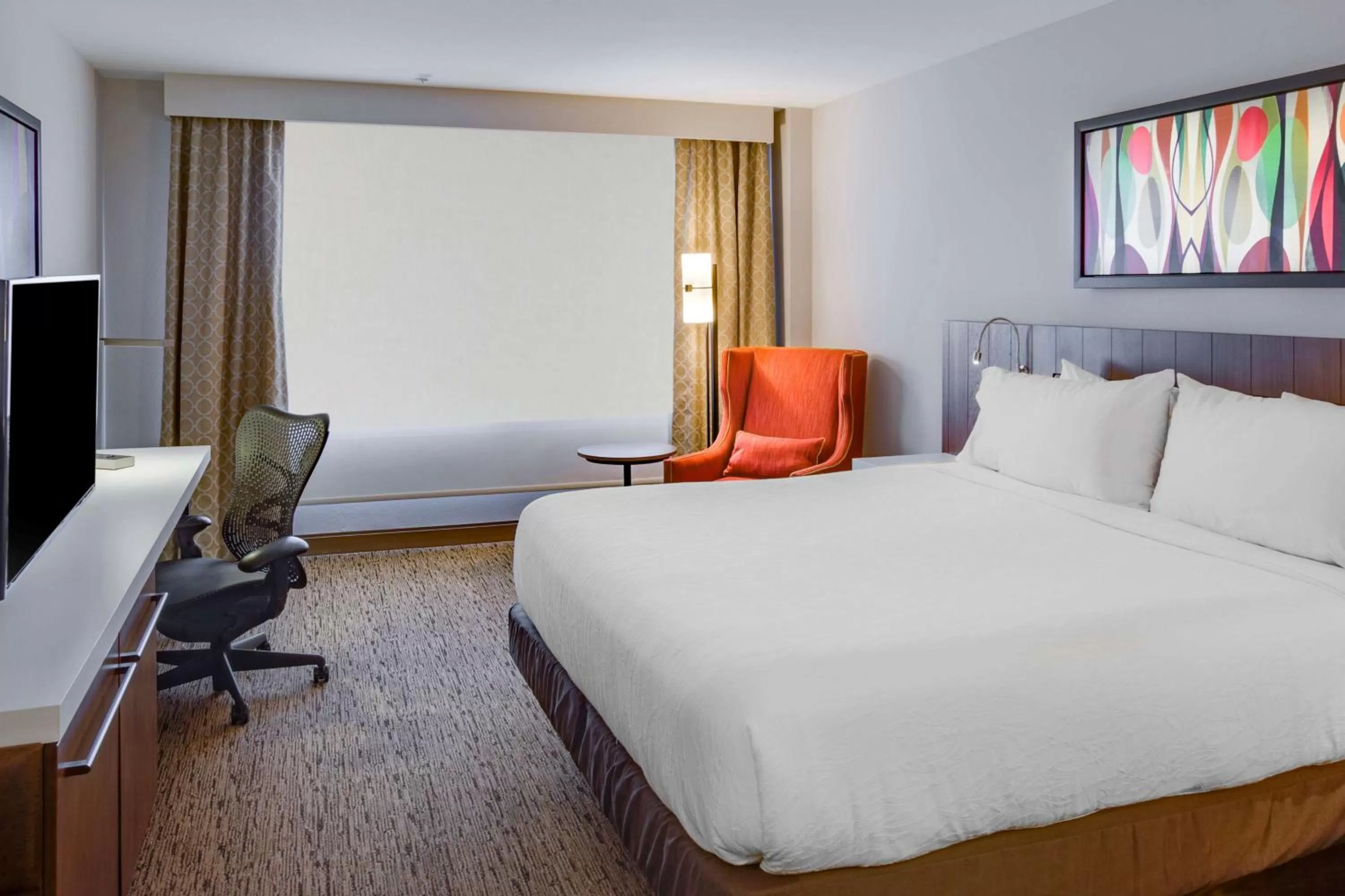 Bedroom, Bed in Hilton Garden Inn Oklahoma City Airport