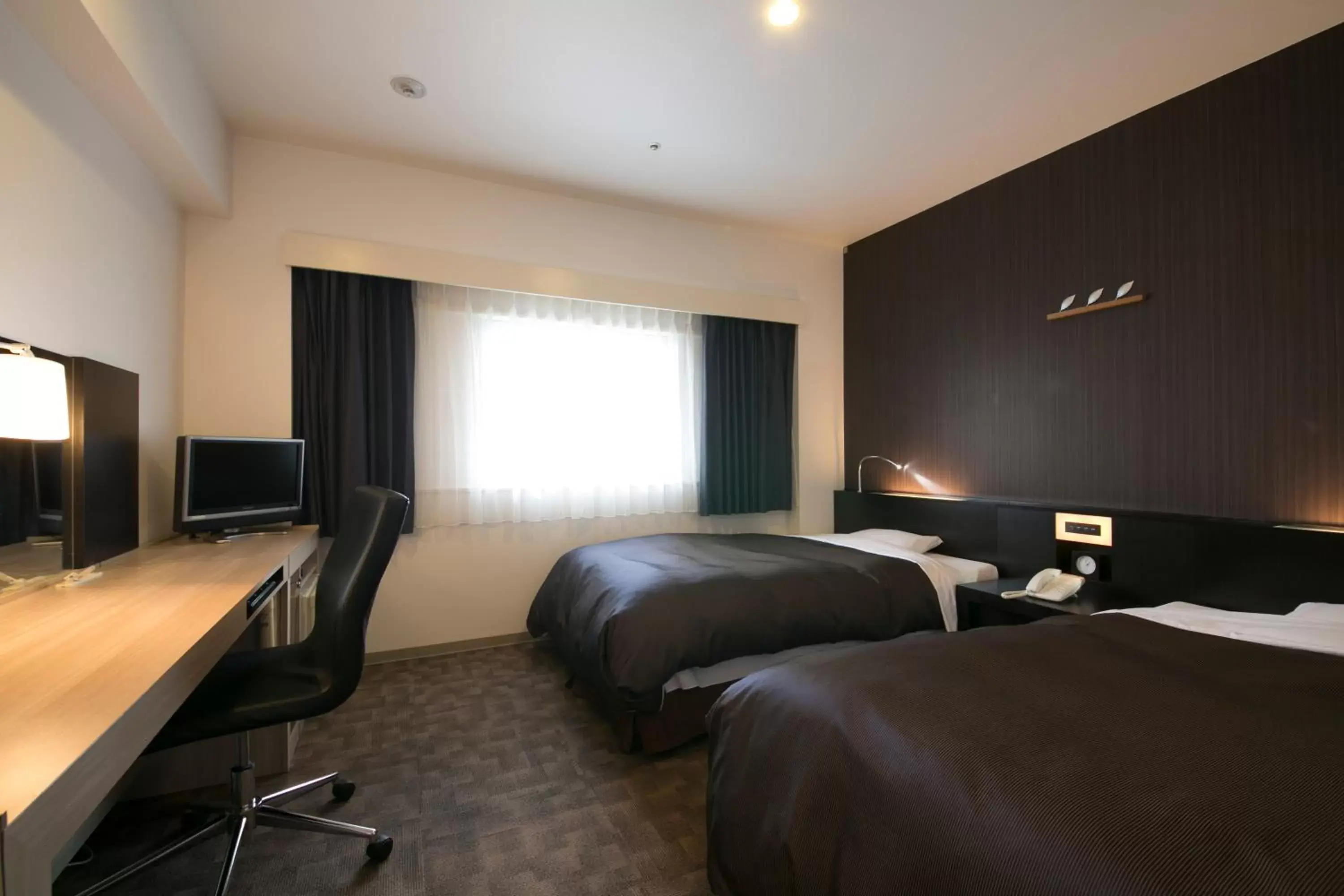 Bedroom, Bed in Shin Osaka Washington Hotel Plaza Bedroom, Bed in Shin Osaka Washington Hotel Plaza