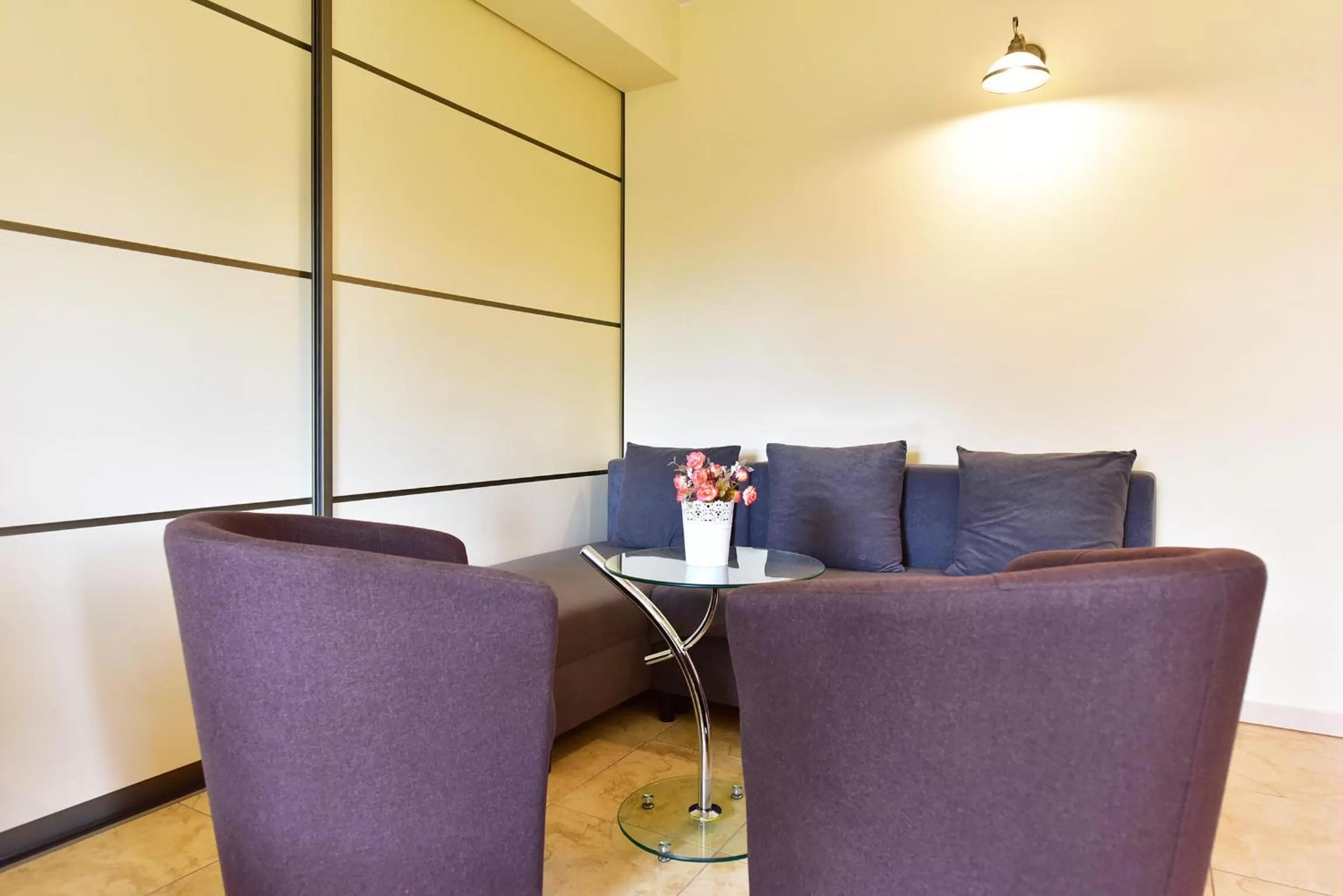 Decorative detail in "Trakaitis" apartments in Villa