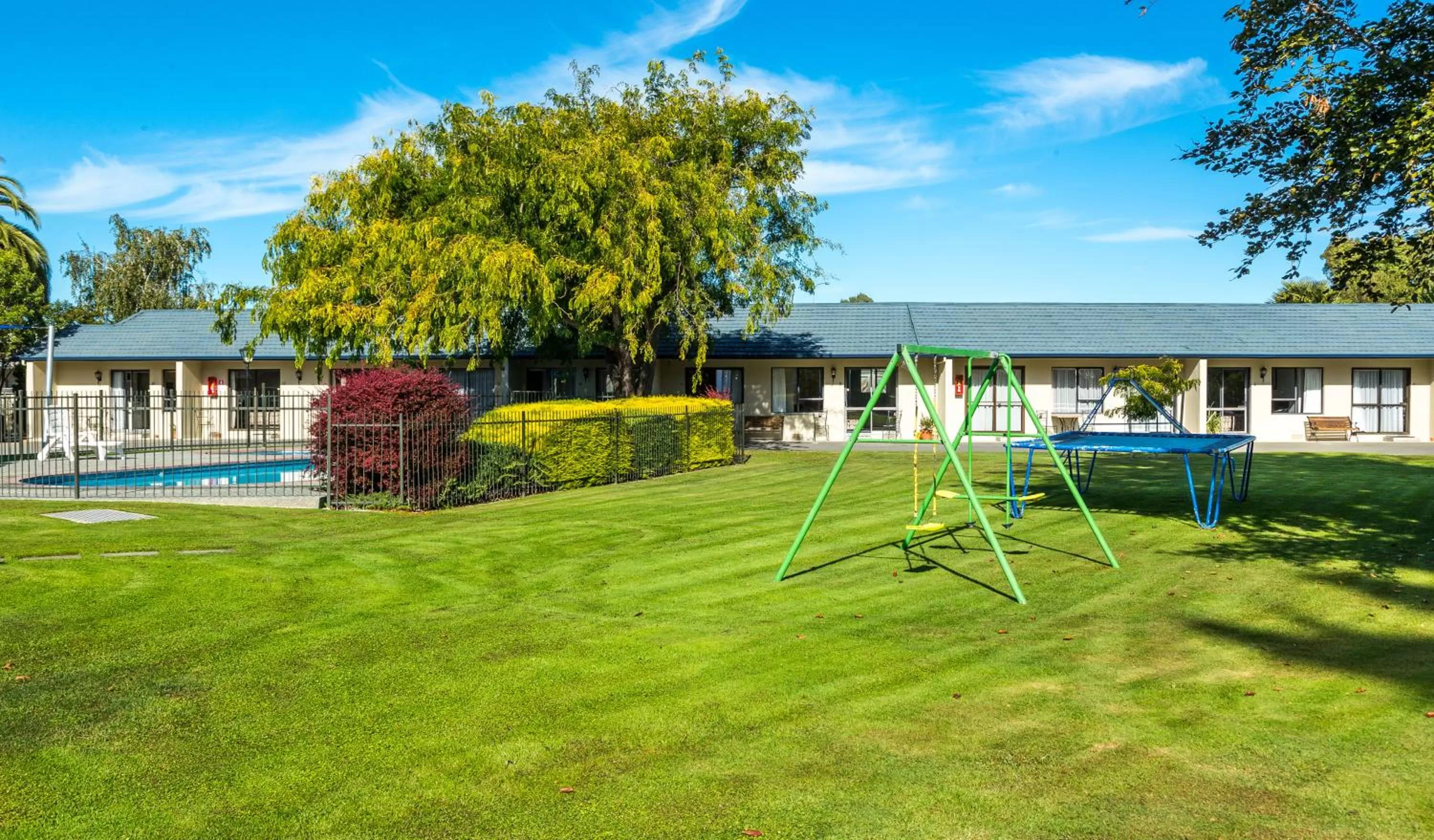 Day in Cherylea Motel