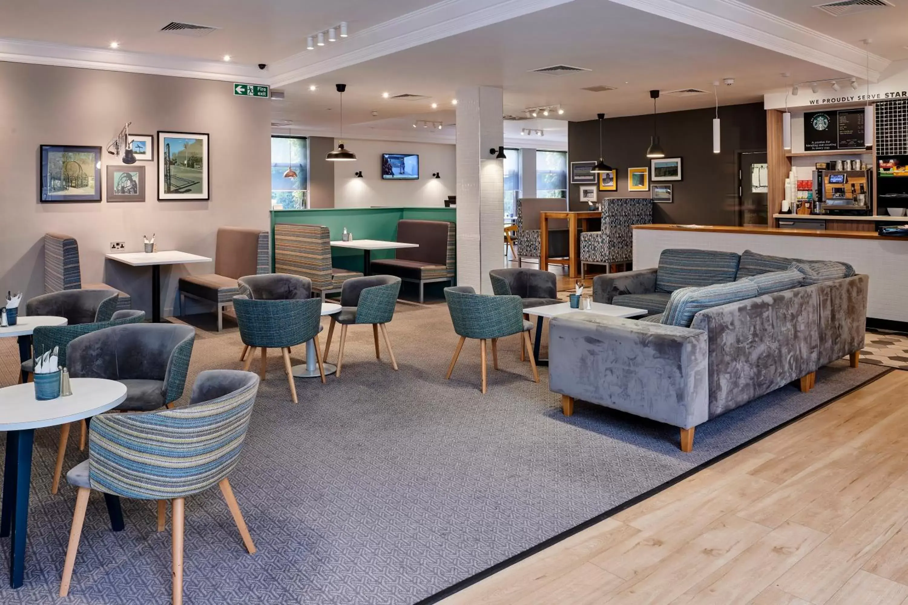 Property building, Lounge/Bar in Holiday Inn Haydock, an IHG Hotel