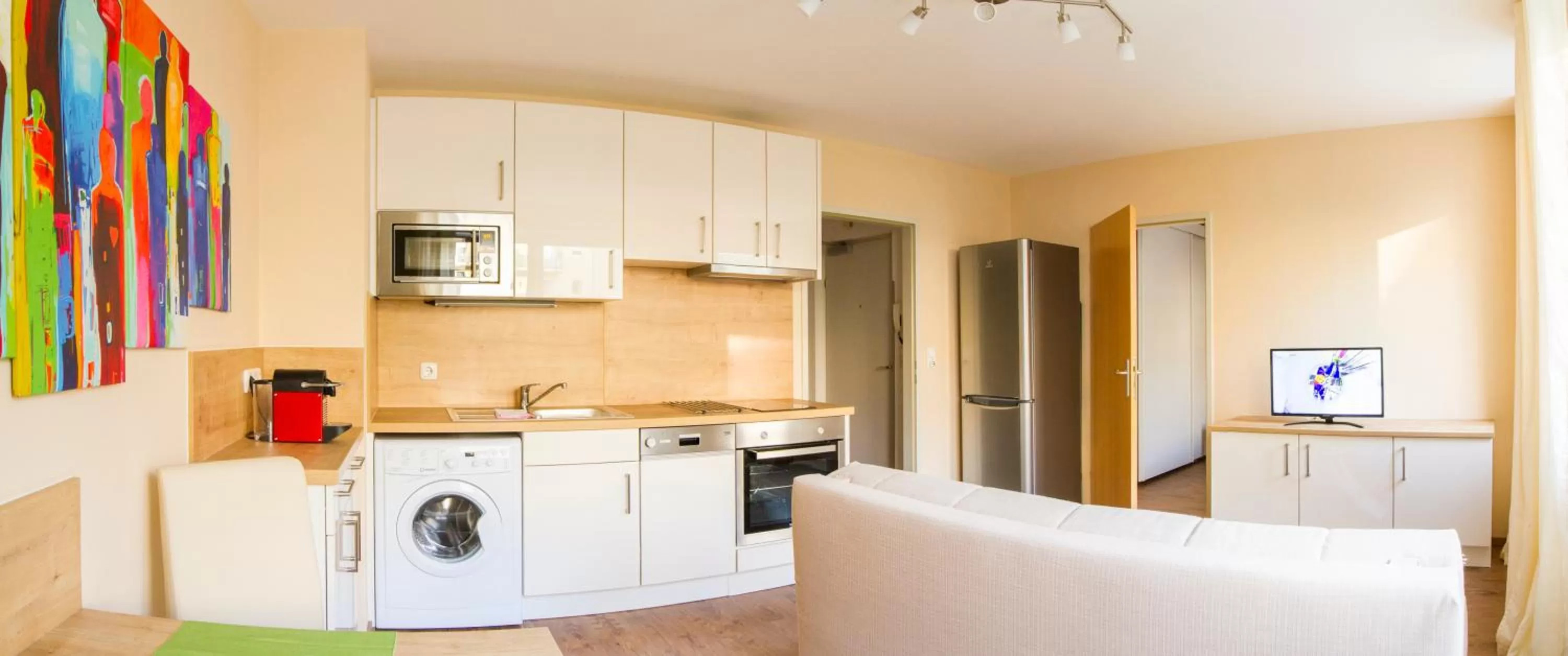 TV and multimedia in Residenz Donaucity