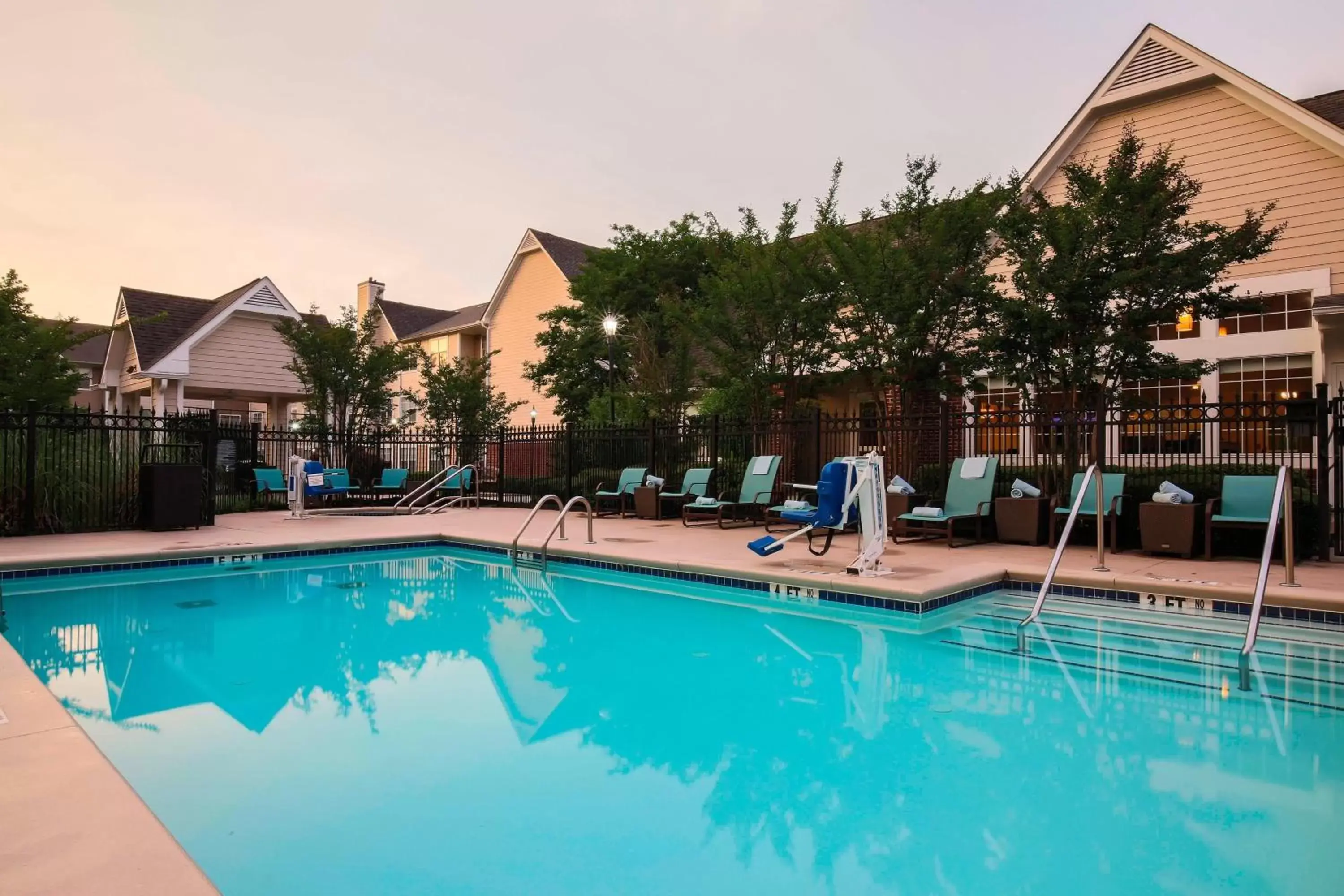 Swimming Pool in Residence Inn Atlanta Gwinnett Place