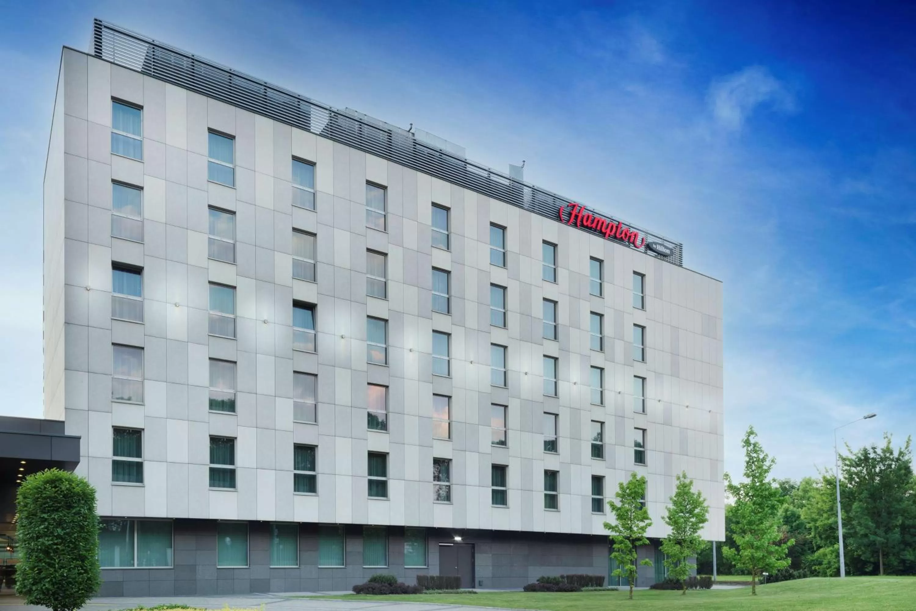 Property building in Hampton by Hilton Krakow