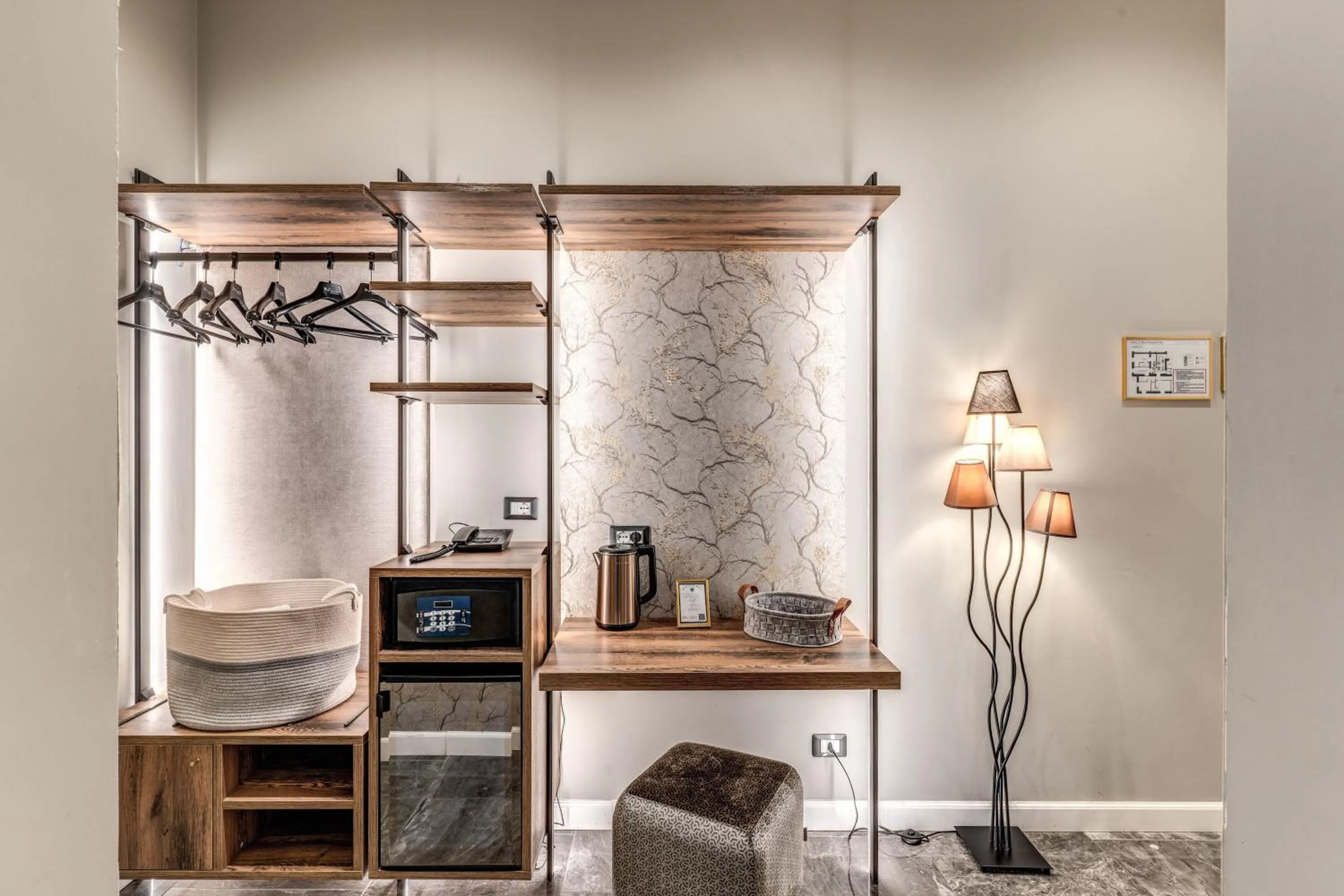 hair dresser in Apollo Boutique Hotel