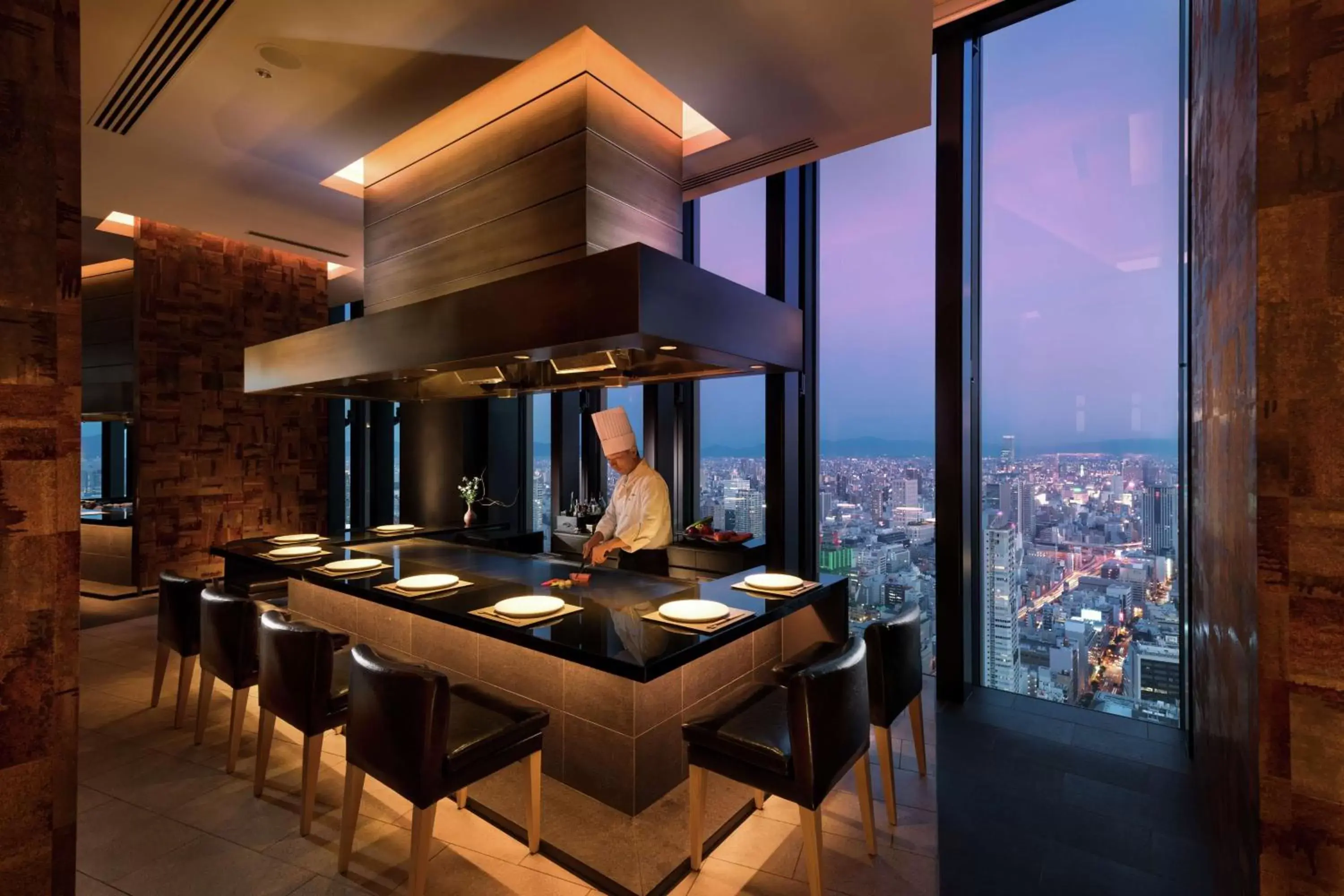 Restaurant/places to eat in Conrad Osaka