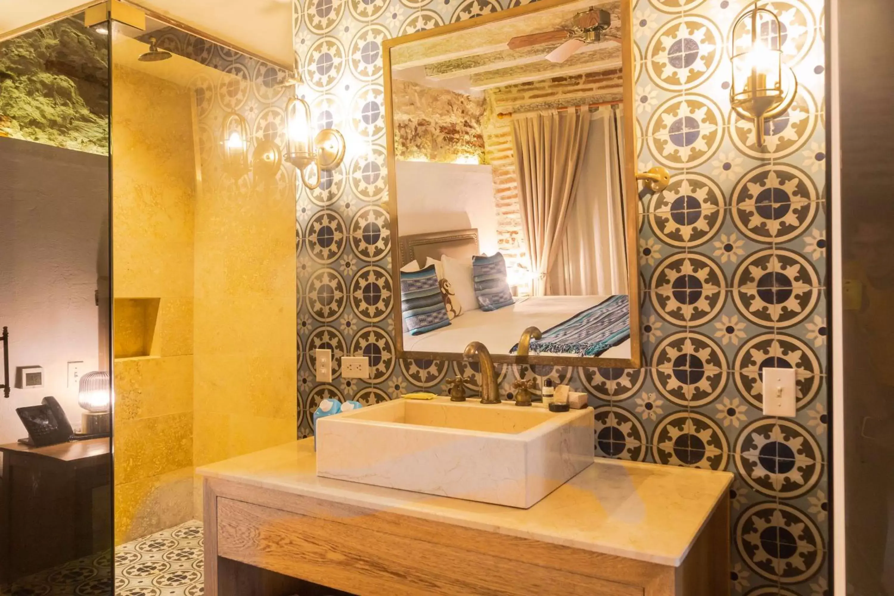 Bathroom in Hotel Casa La Factoria by Faranda Boutique, a member of Radisson Individuals