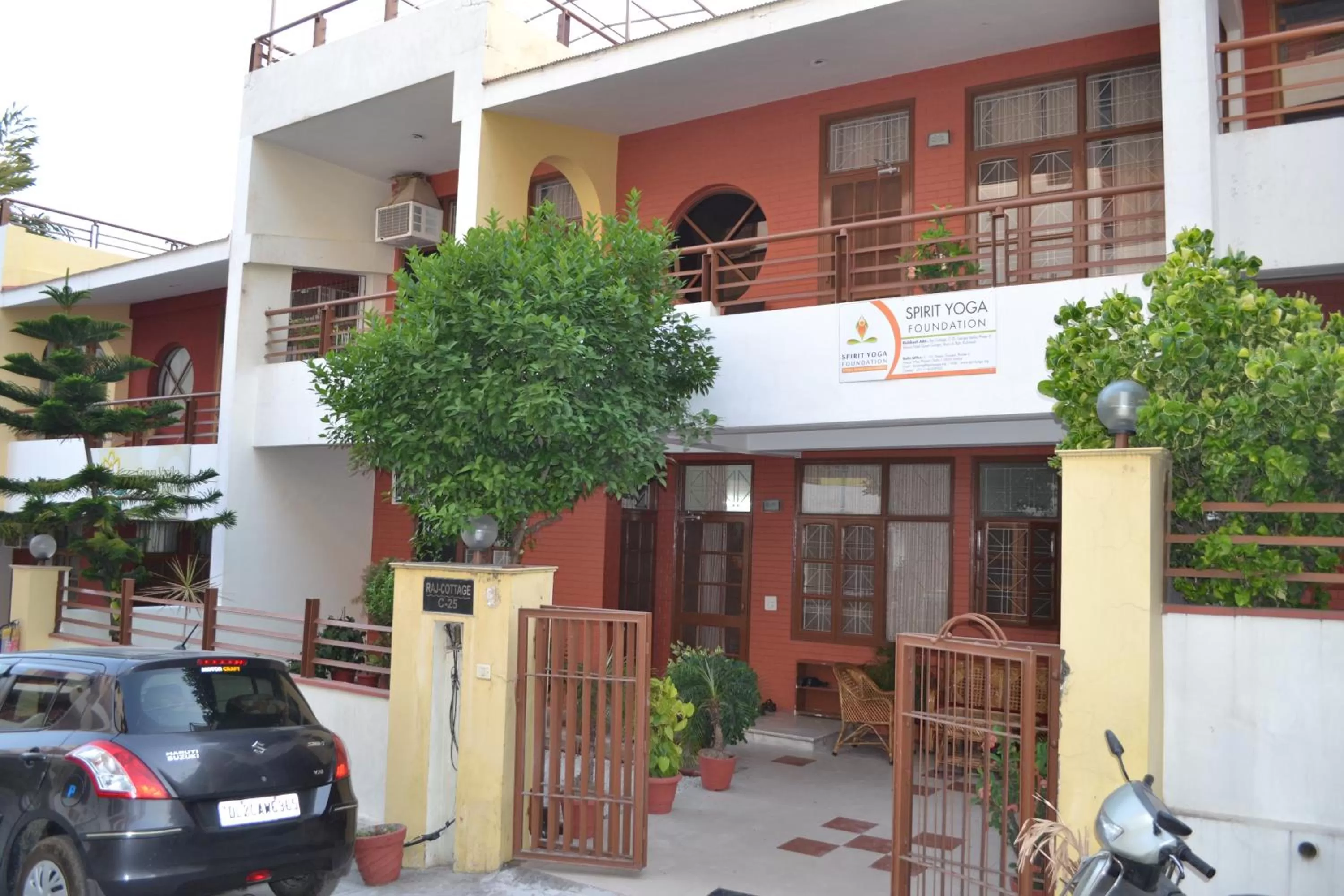 Facade/entrance, Property Building in Raj Cottage Ganga Vatika