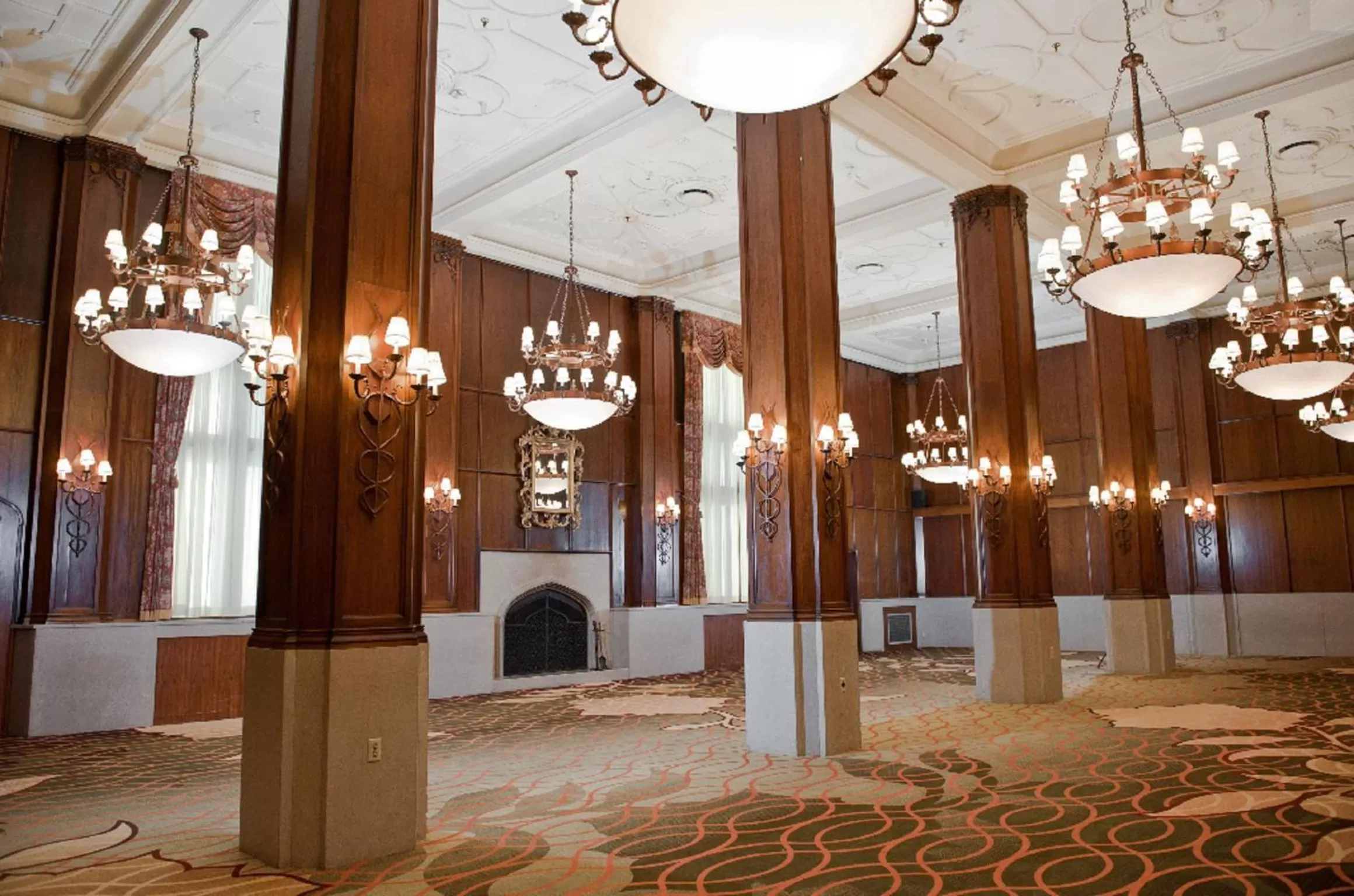 Banquet/Function facilities in Kahler Grand Hotel