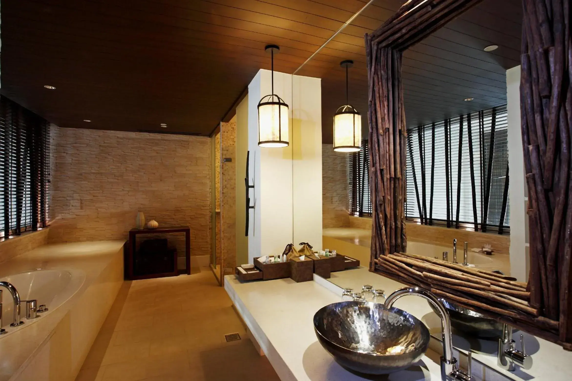 Photo of the whole room, Bathroom in Centara Grand Mirage Beach Resort Pattaya - SHA Extra Plus