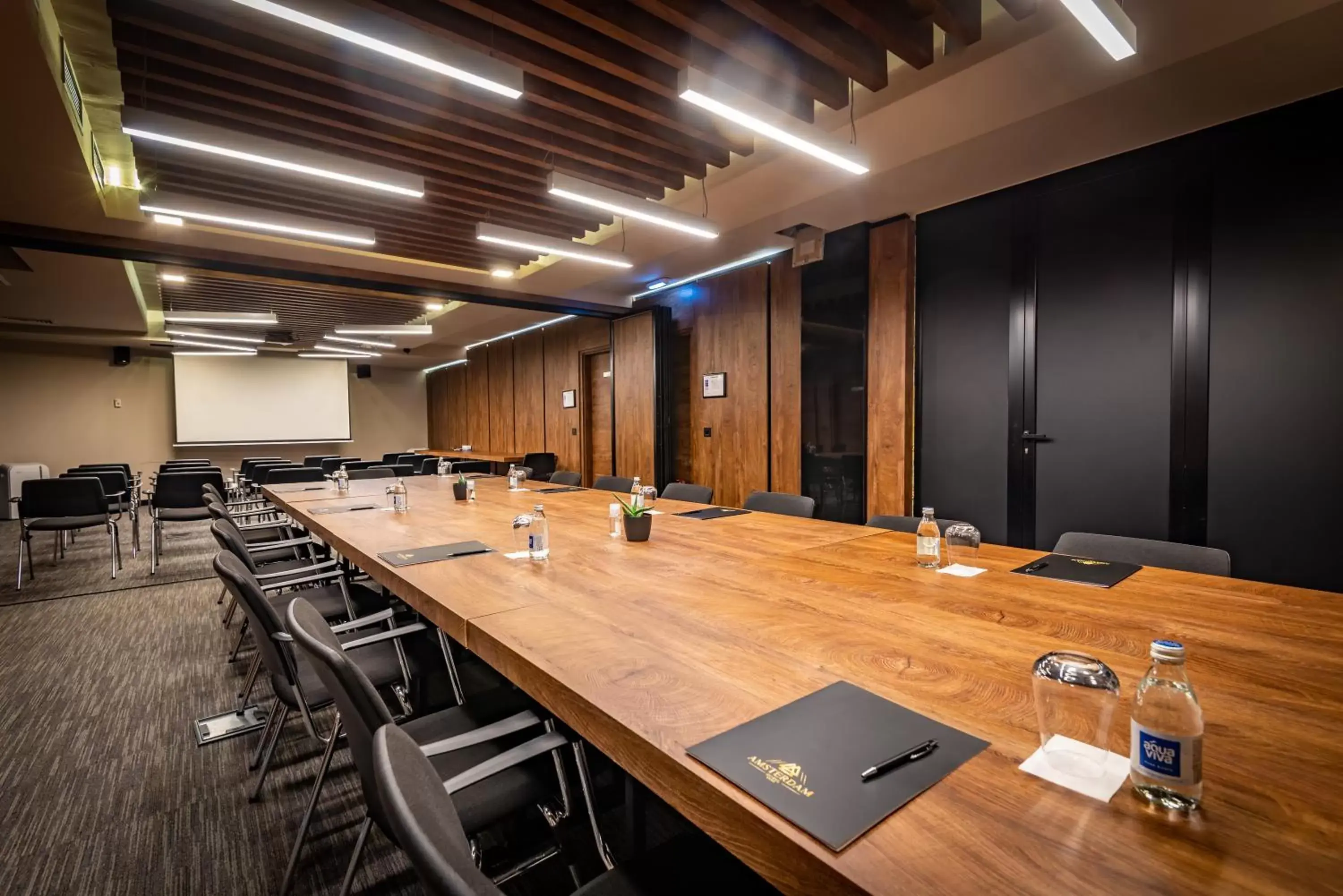 Business facilities in Amsterdam Hotel