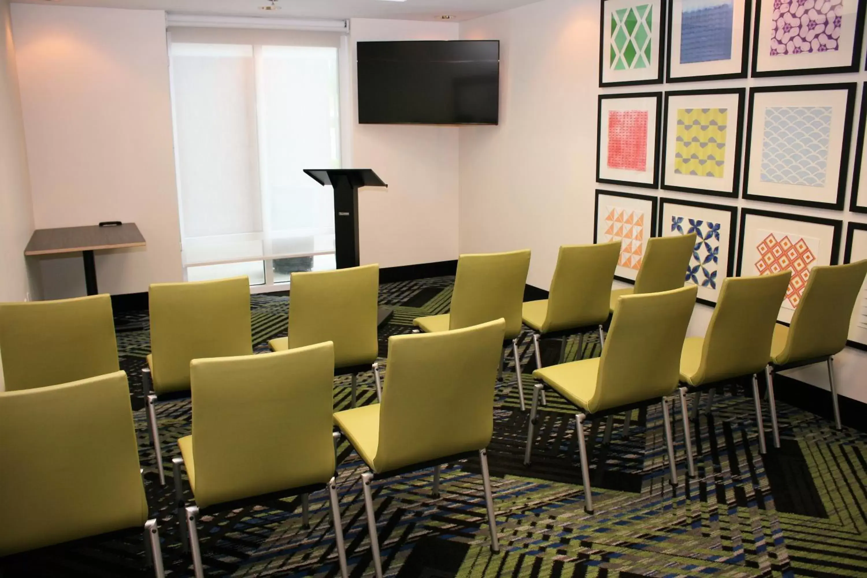 Meeting/conference room in Holiday Inn Express Hotel & Suites Jacksonville North-Fernandina, an IHG Hotel