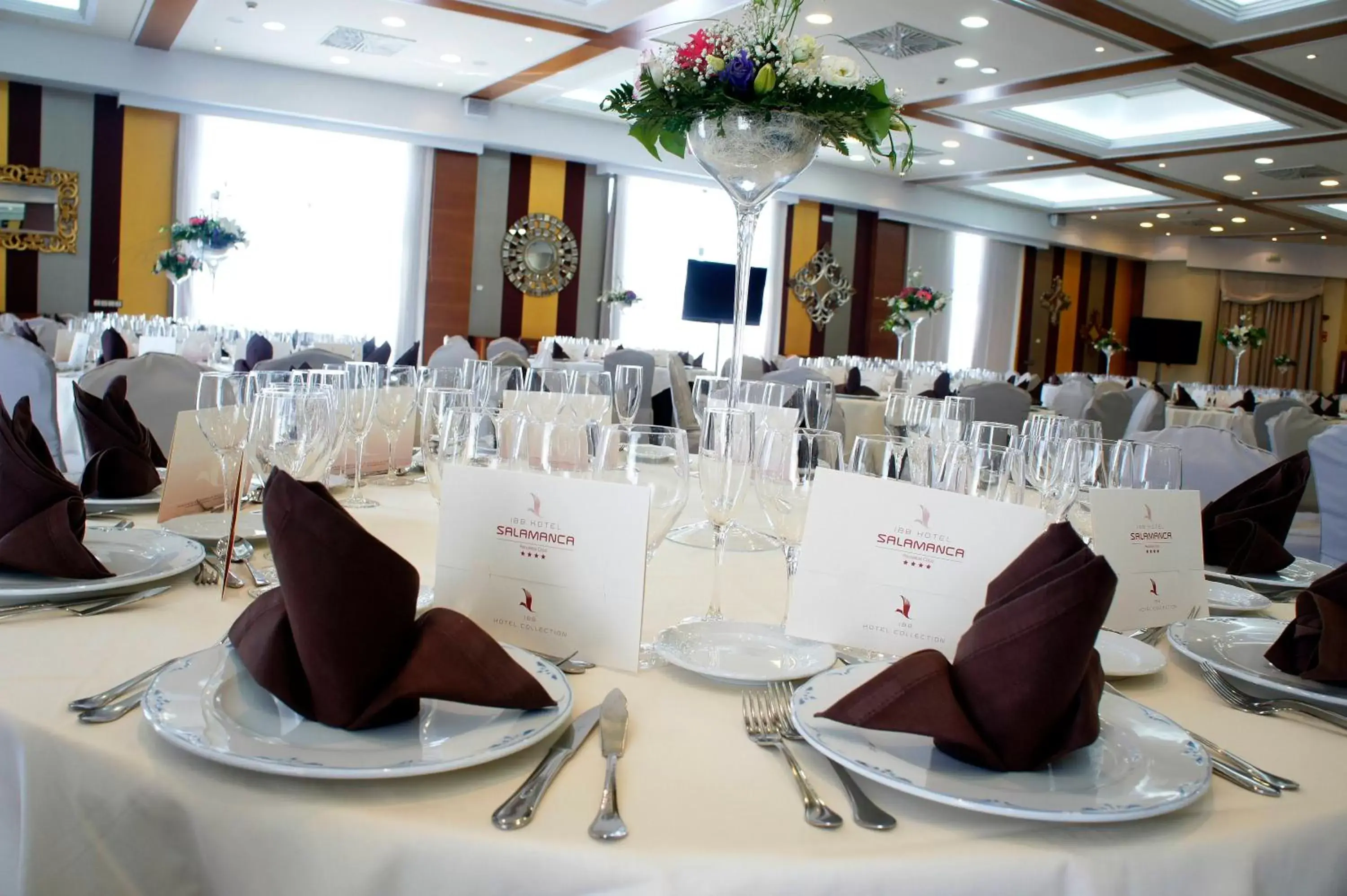 Banquet/Function facilities, Restaurant/Places to Eat in Hotel Bardo Recoletos Coco
