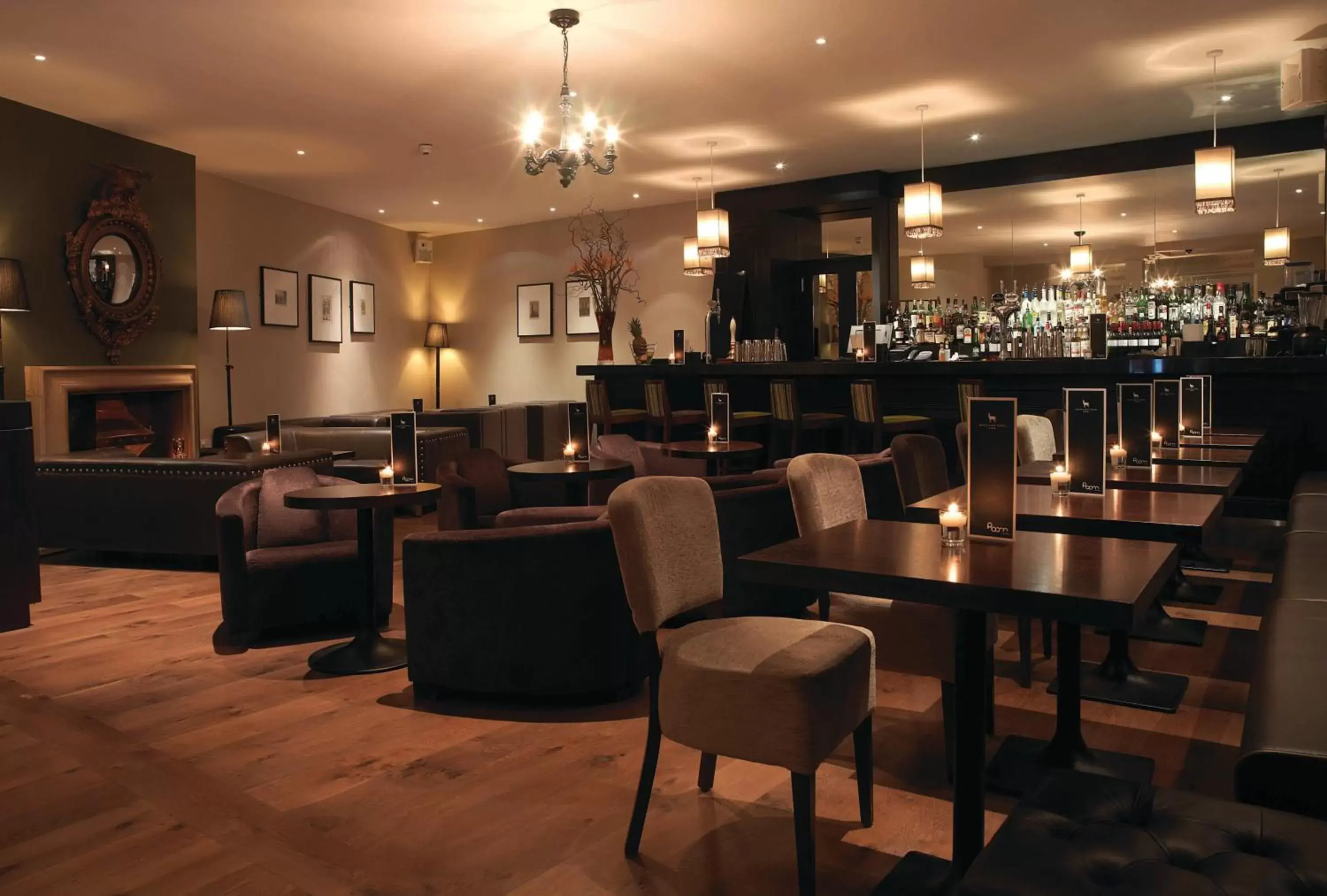 Lounge or bar, Restaurant/Places to Eat in The White Hart Hotel Lincoln