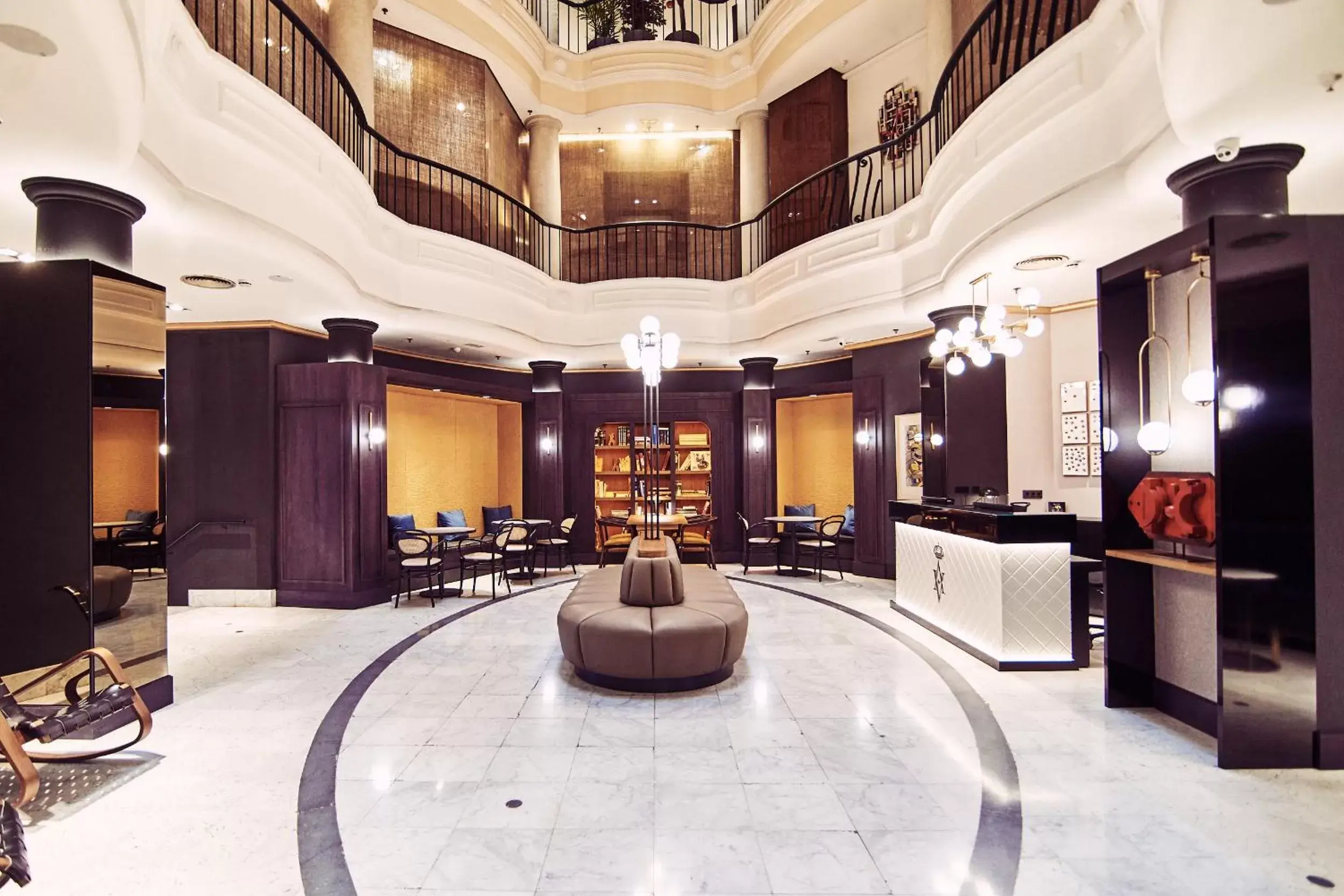 Lobby or reception in Occidental León Alfonso V Lobby or reception in Occidental León Alfonso V