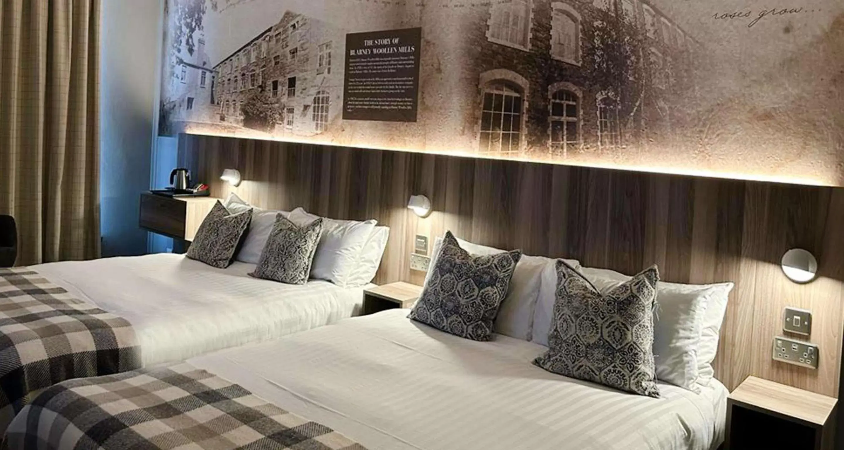 Bedroom, Bed in Blarney Woollen Mills Hotel - BW Signature Collection