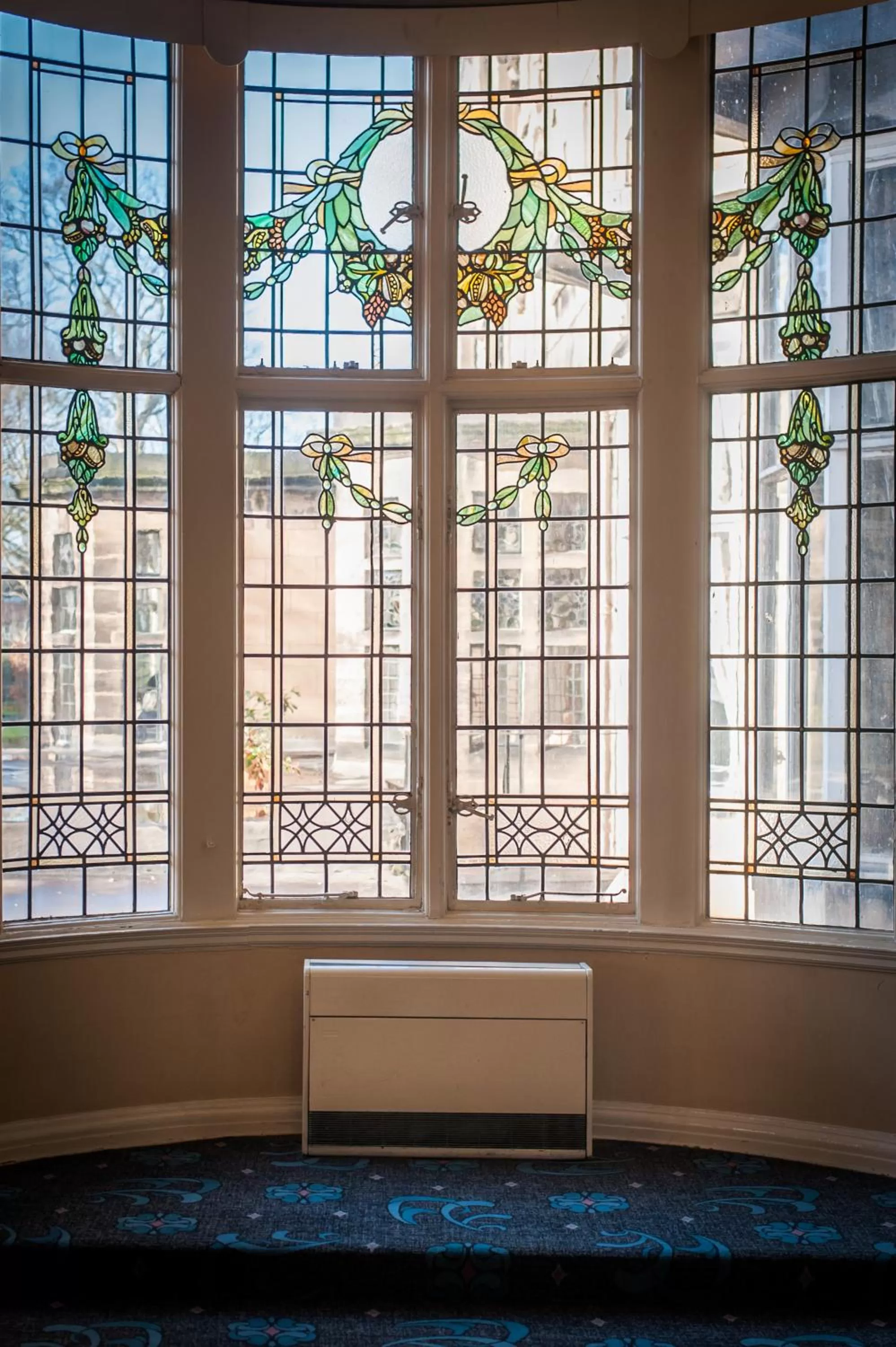 Decorative detail in Cairn Hotel