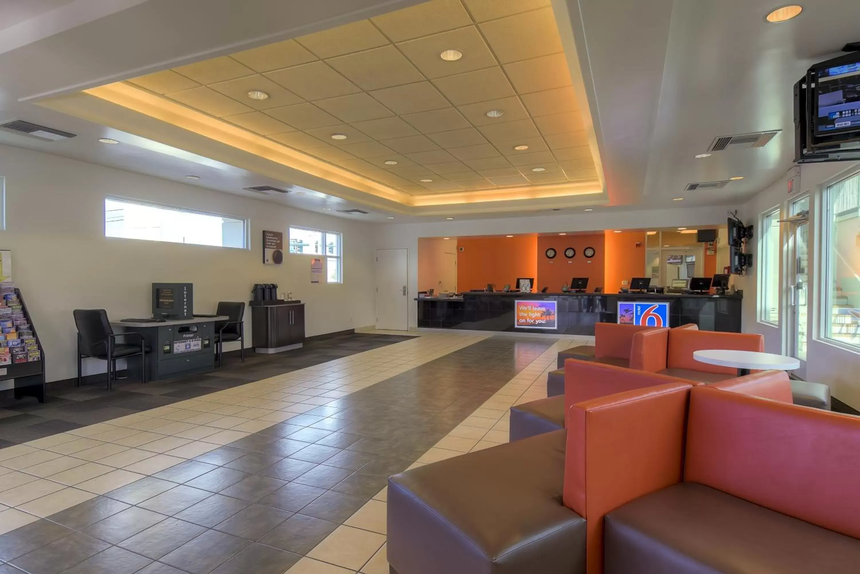 Lobby or reception, Restaurant/Places to Eat in Motel 6-Las Vegas, NV - Tropicana