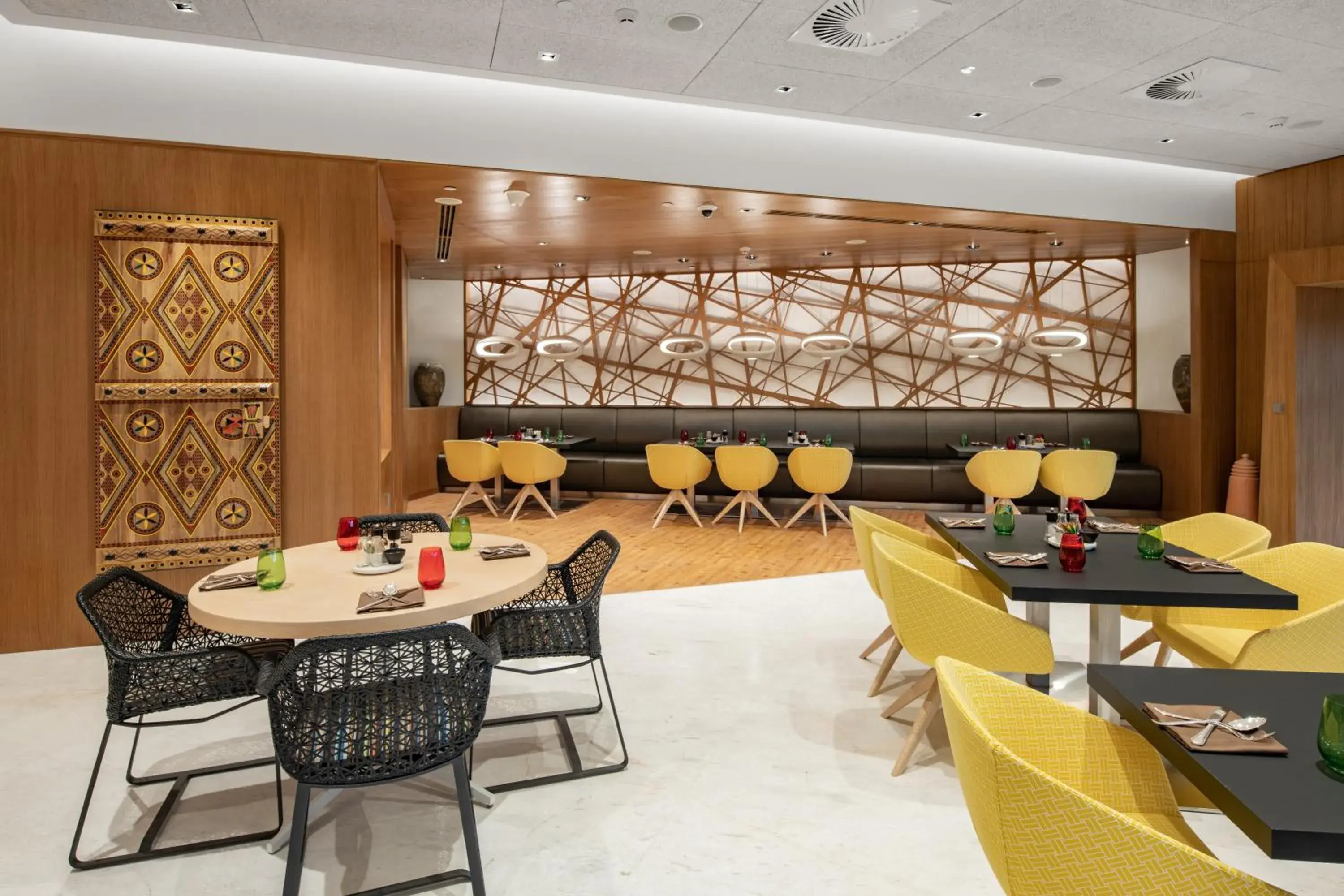 Restaurant/Places to Eat in Radisson Blu Hotel & Residence, Riyadh Diplomatic Quarter