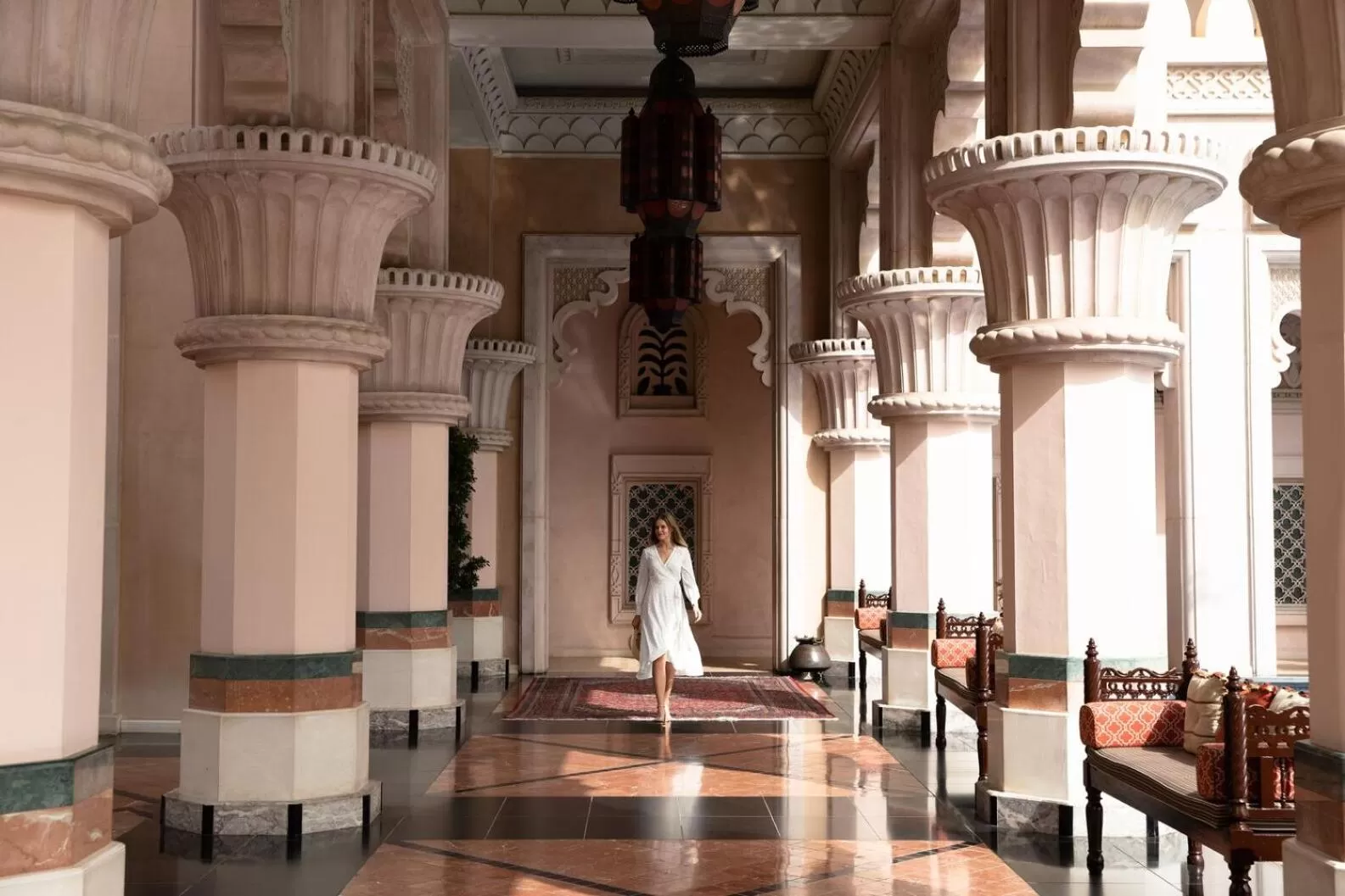 Facade/entrance in Jumeirah Al Qasr Dubai