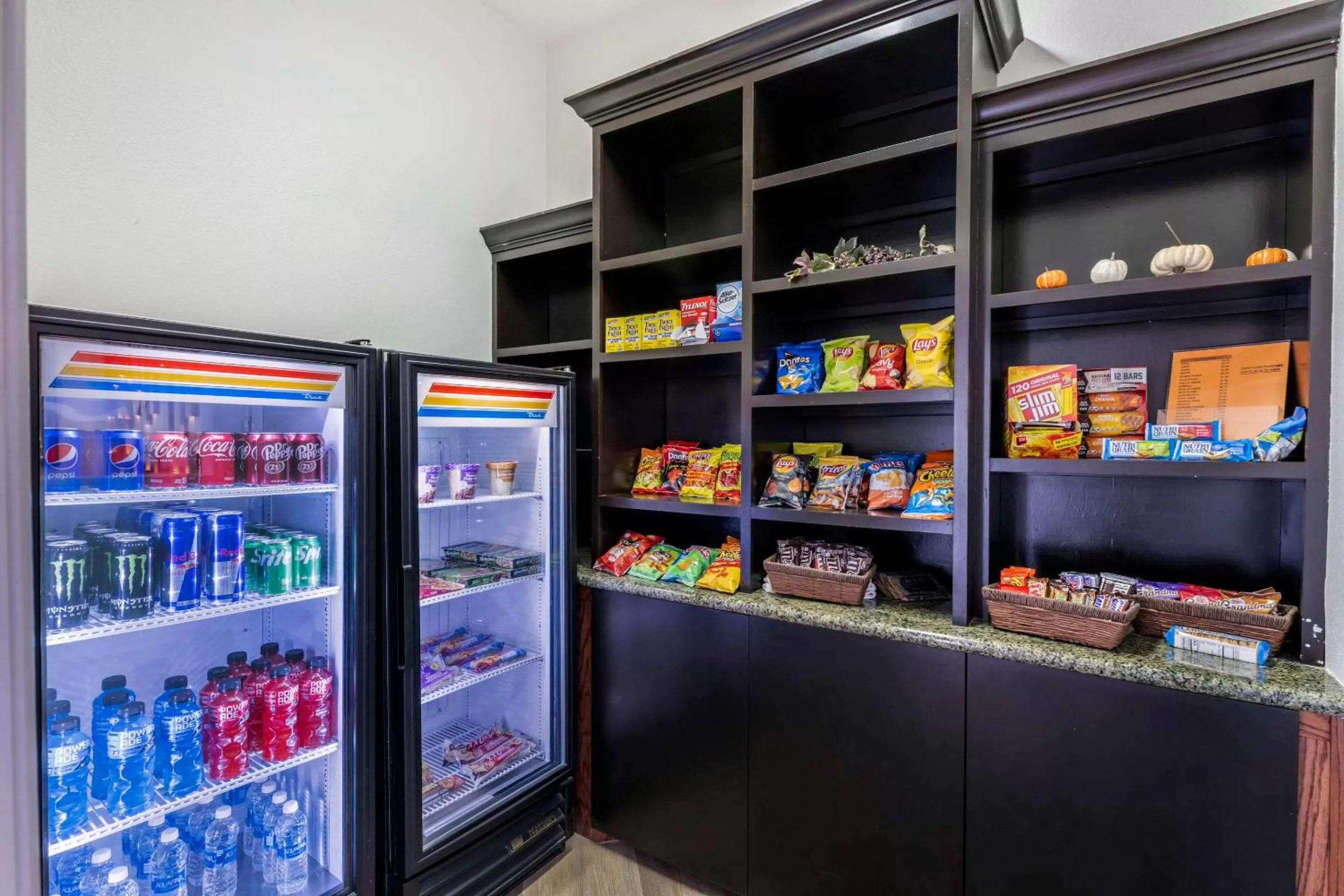 Restaurant/places to eat in Comfort Inn & Suites