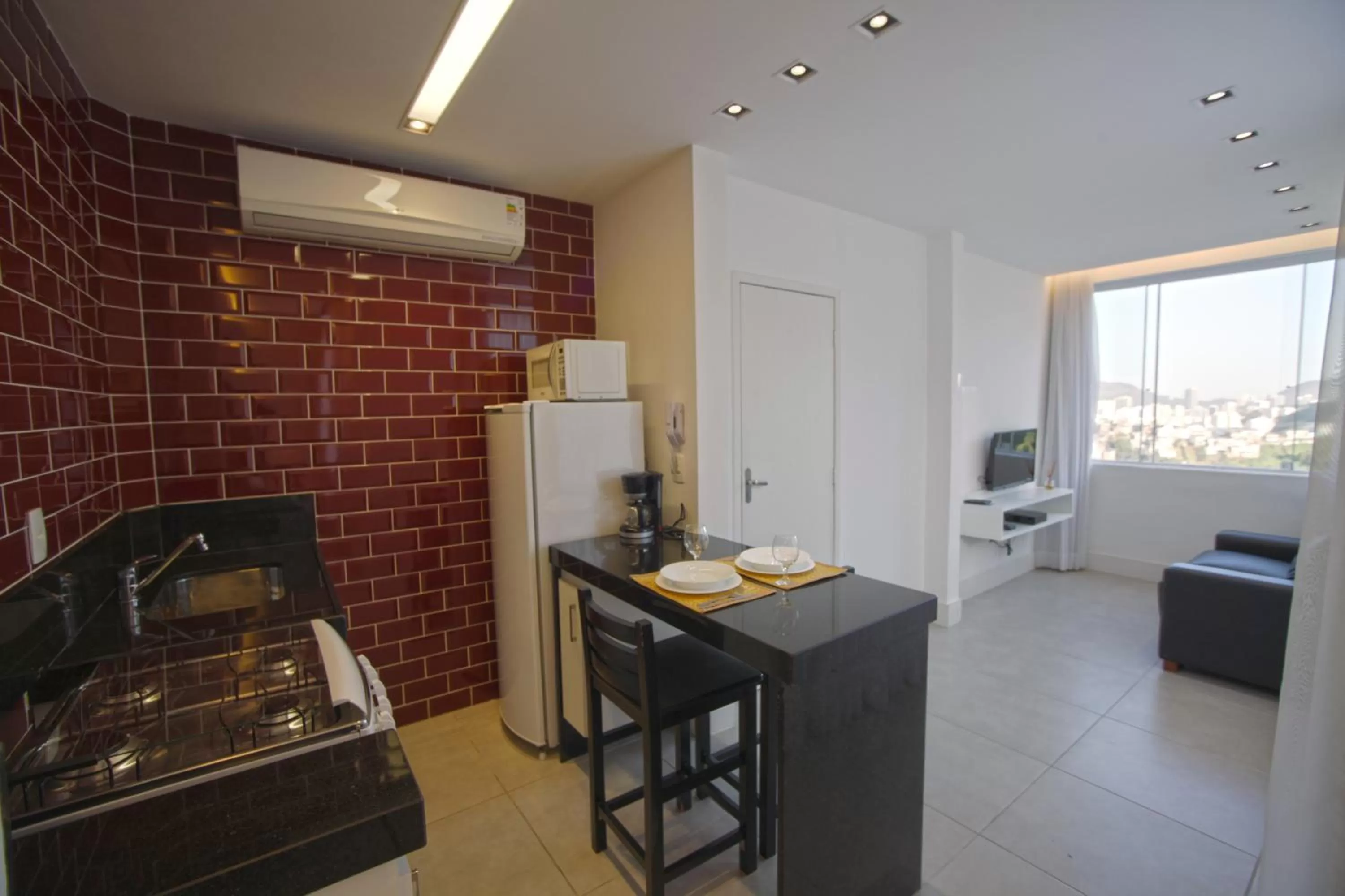 TV and multimedia in Sugar Loft Apartments