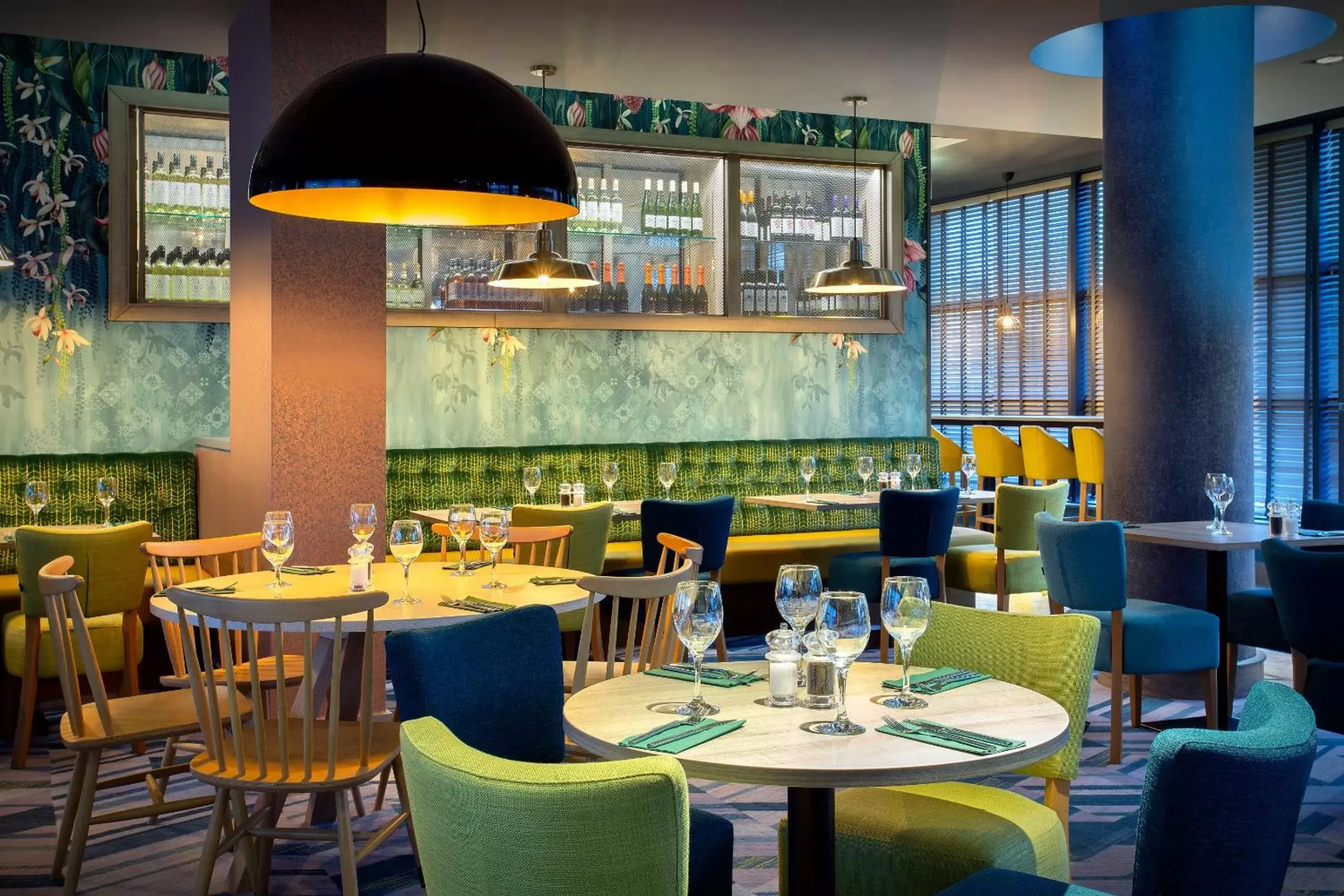 Restaurant/Places to Eat in Leonardo Hotel Swindon - Formerly Jurys Inn