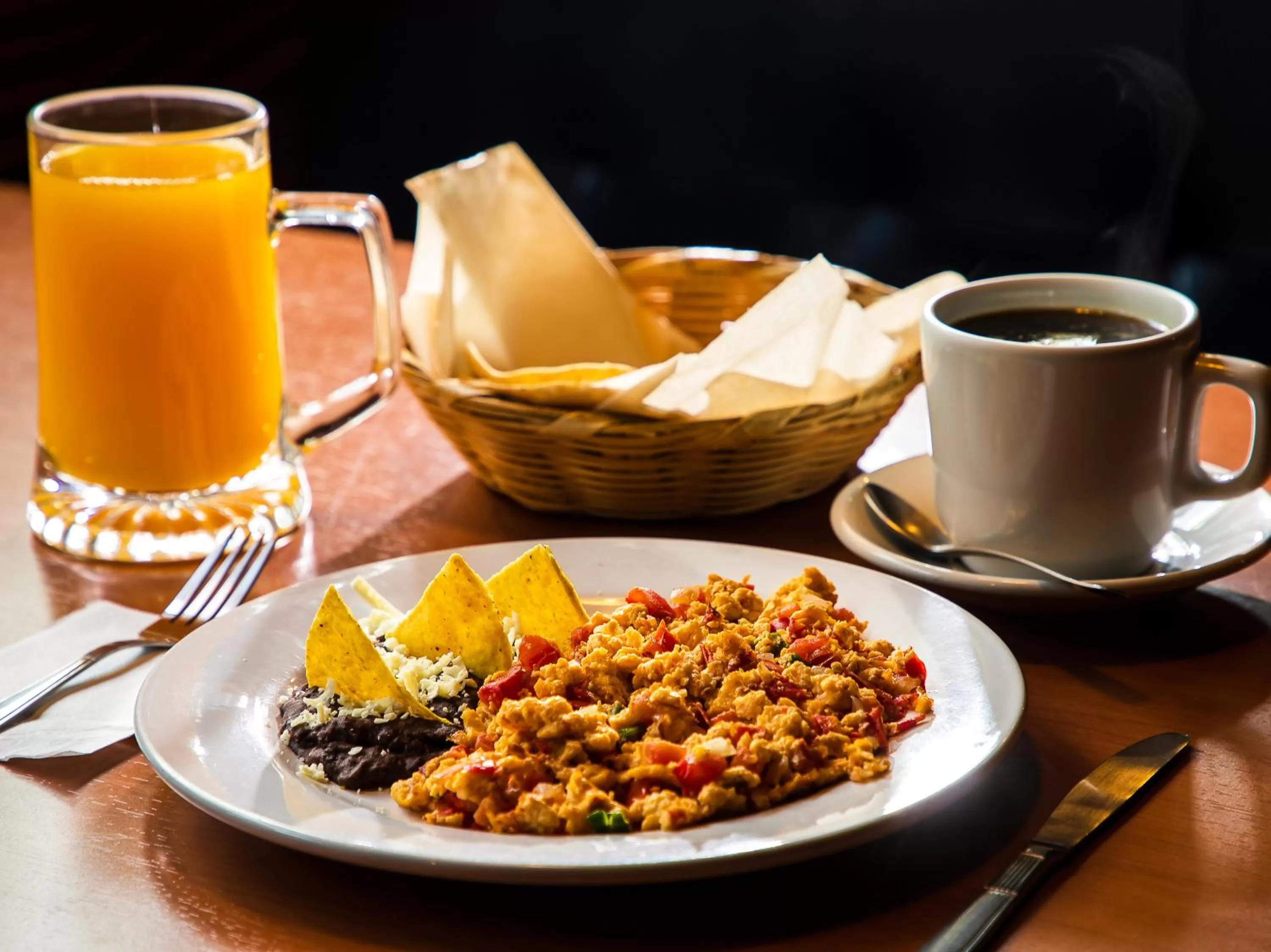 Food and drinks in Hotel Normandie