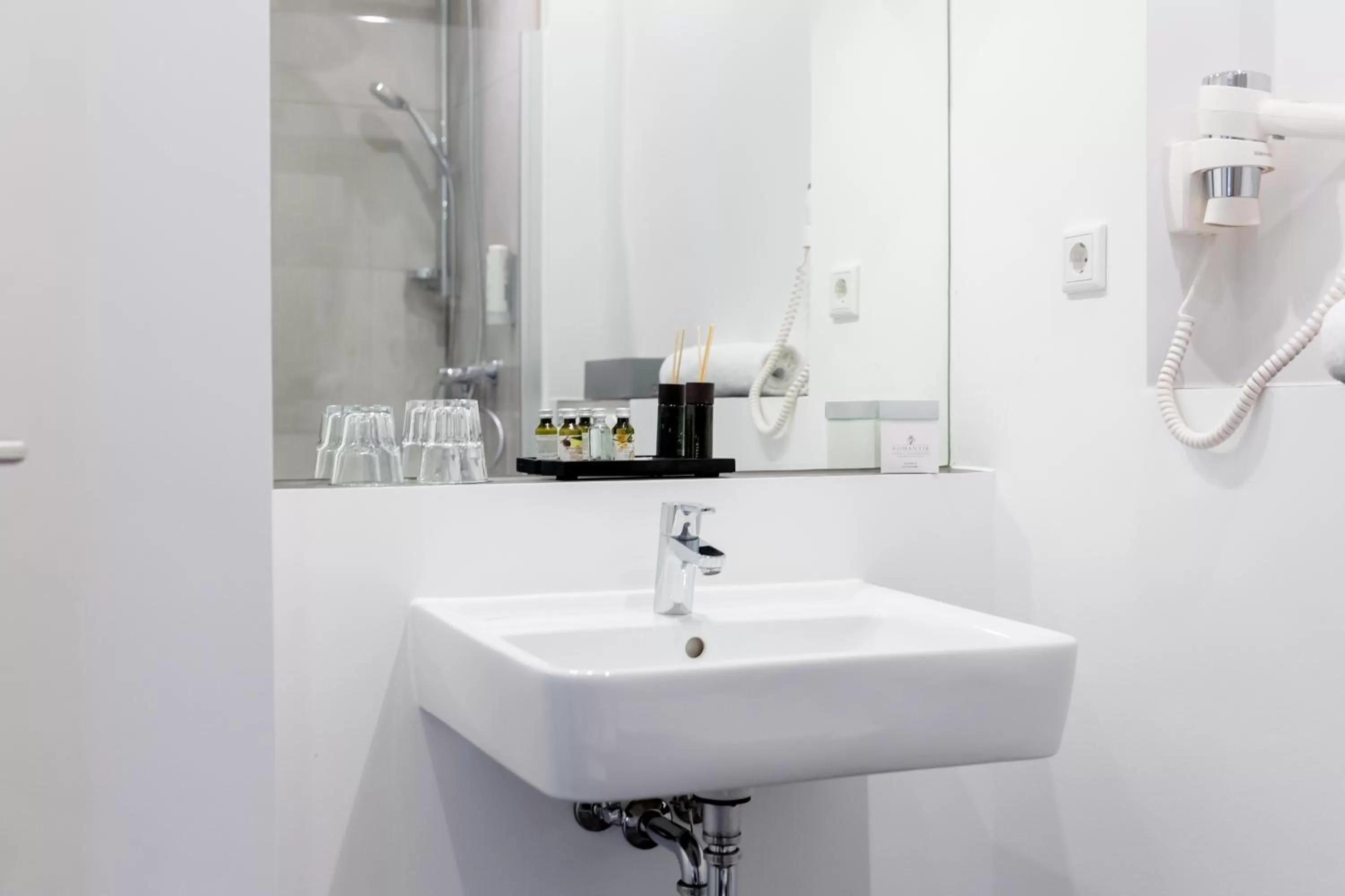 Bathroom in Parkhotel FRITZ am Brunnen