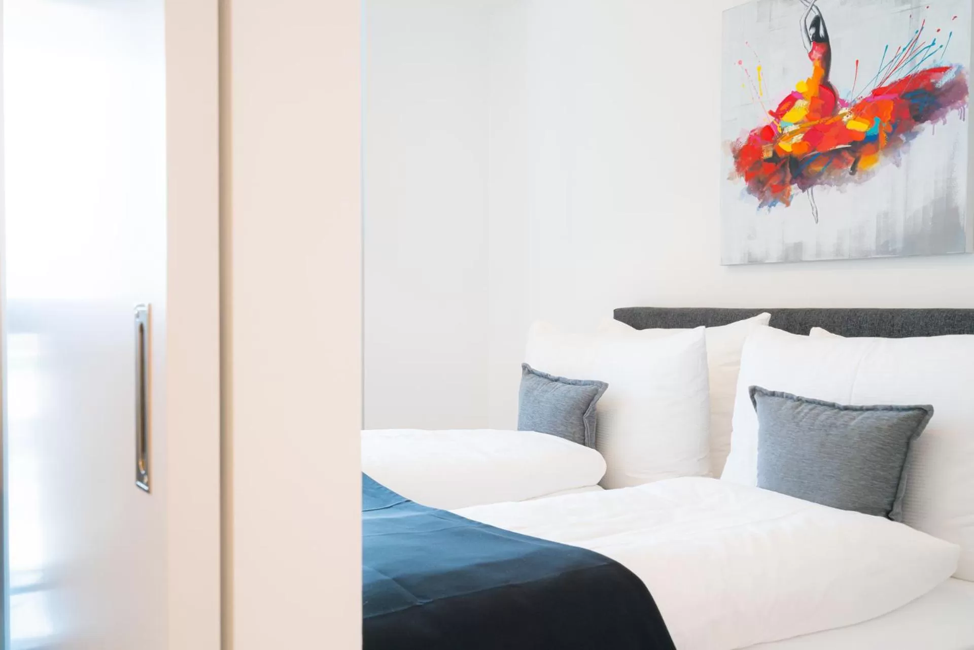 Bed in Vienna Residence, Marina Tower - Danube