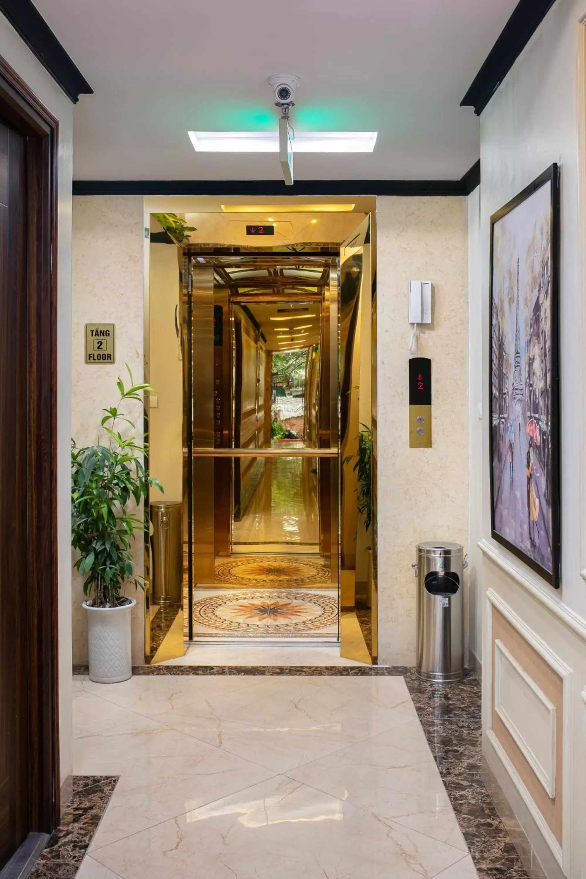 Other in MIA HOTEL Other in MIA HOTEL