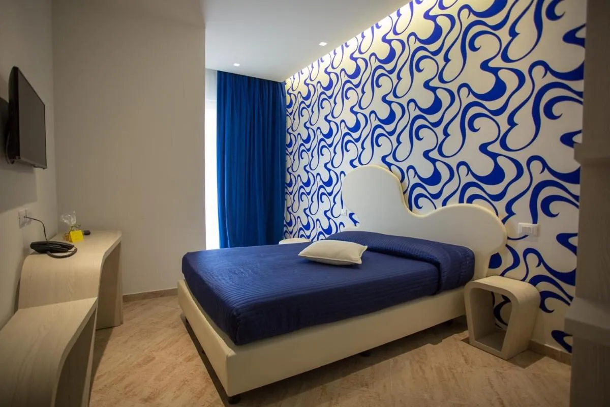 Bed in Hotel Principe SNC di Paloschi Valentina e Giulia