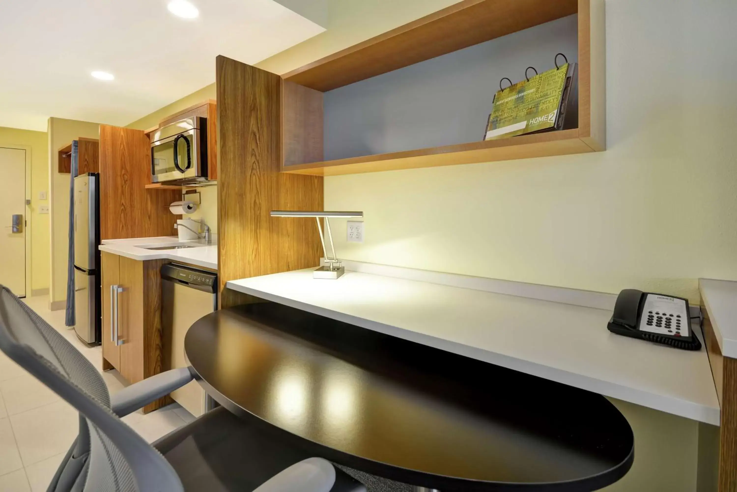 Bedroom, Bathroom in Home2 Suites By Hilton Minneapolis-Eden Prairie
