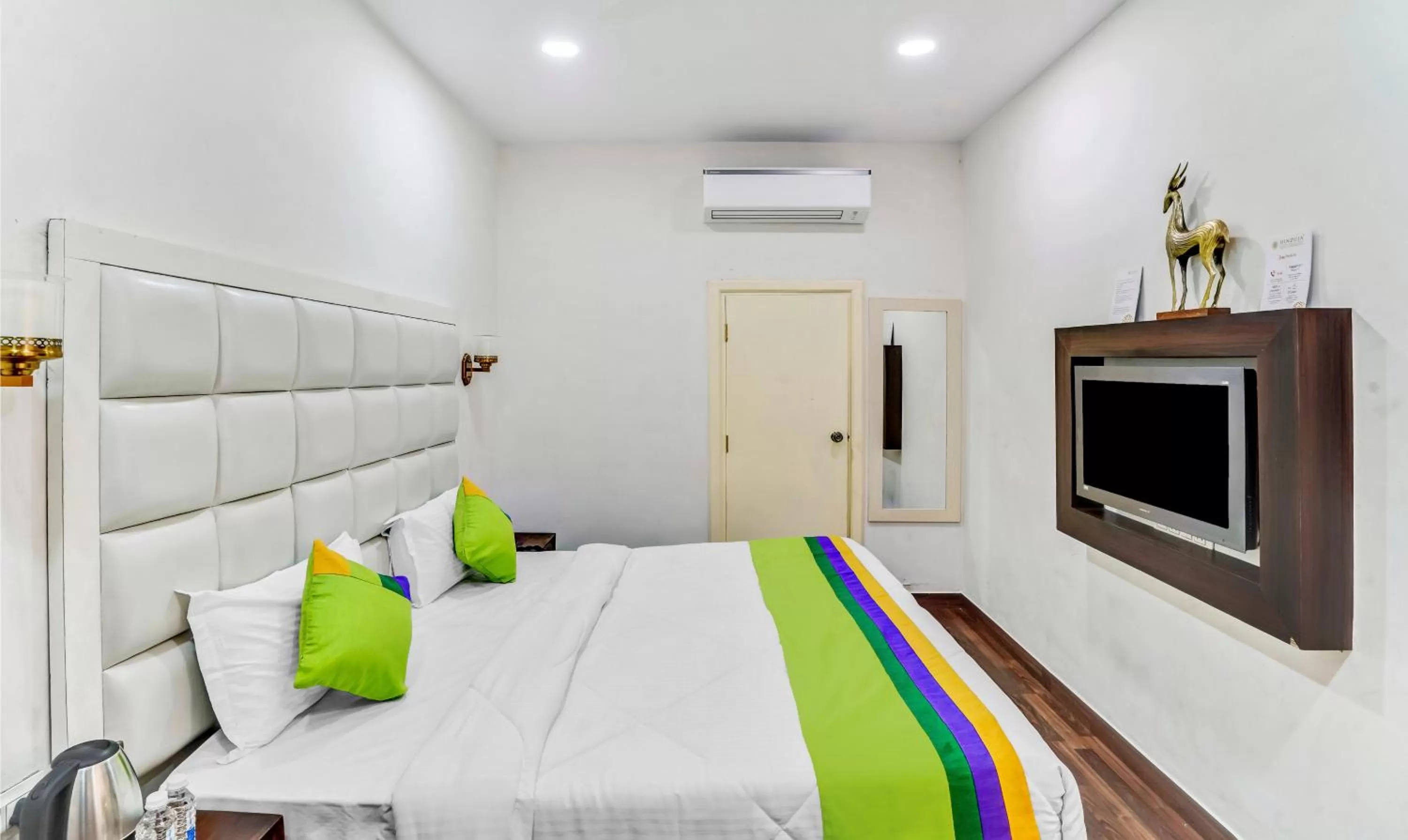 Bedroom in Hotel Hinduja Fort