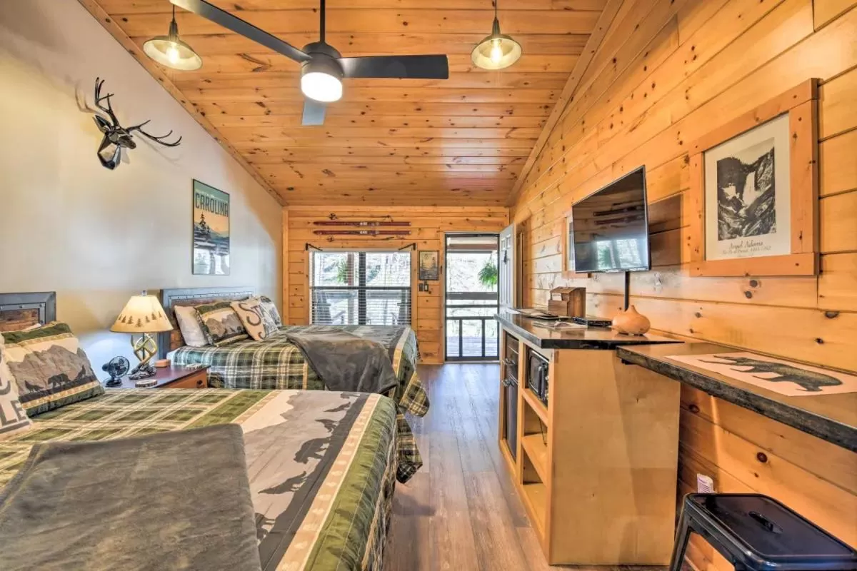 The Lodge Nantahala River