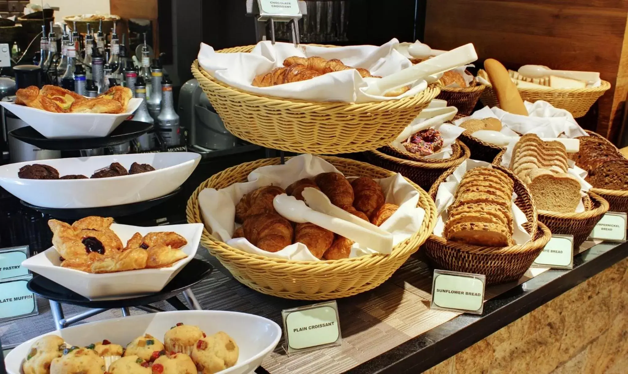 Breakfast in The Somerset Hotel Breakfast in The Somerset Hotel