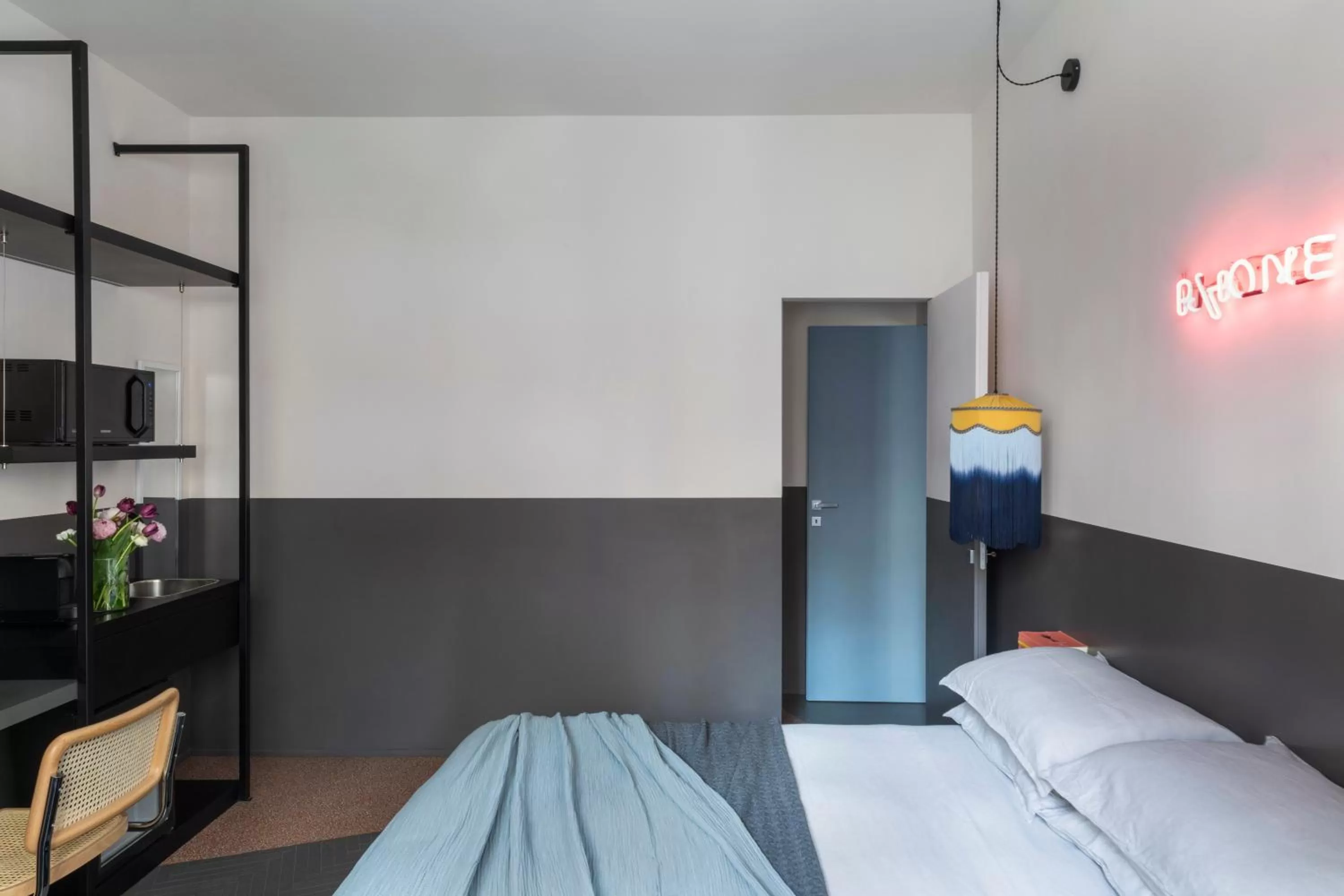 Photo of the whole room, Bed in MARCANTONIO HOME ROME - Vatican -