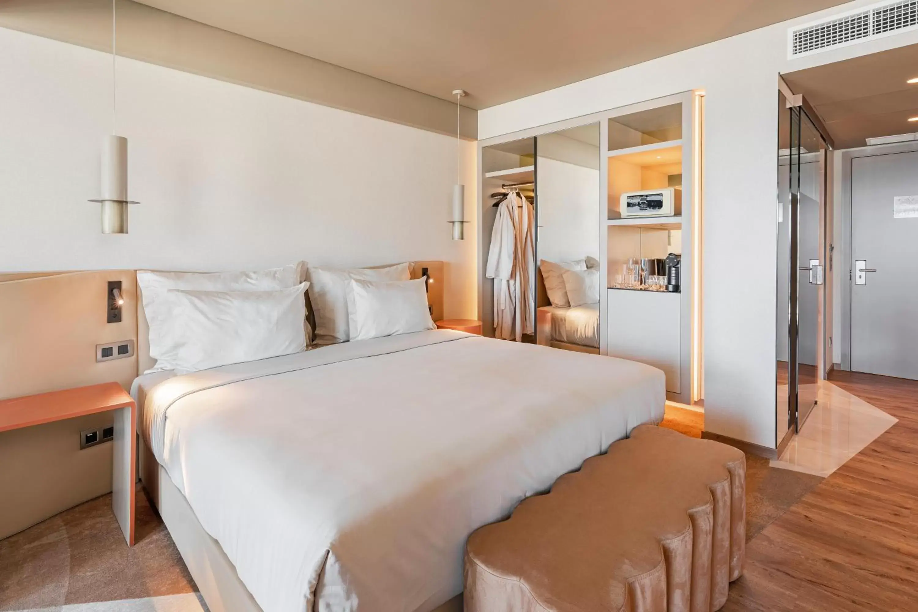 Photo of the whole room, Bed in The Views Baia - Adults Only Photo of the whole room, Bed in The Views Baia - Adults Only